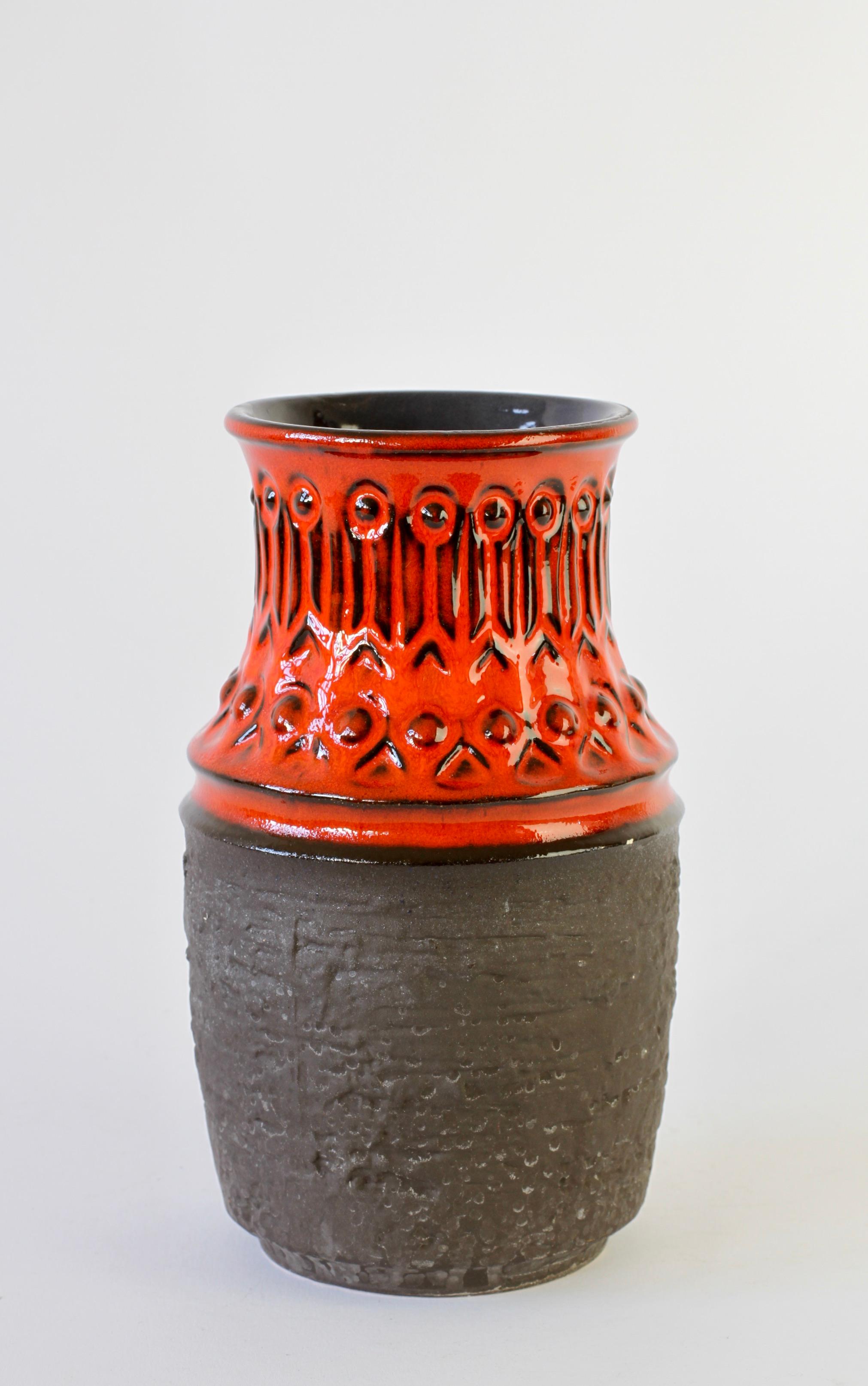 Clay Red and Black Vintage Midcentury West German Vase by Jasba Pottery, circa 1970 For Sale