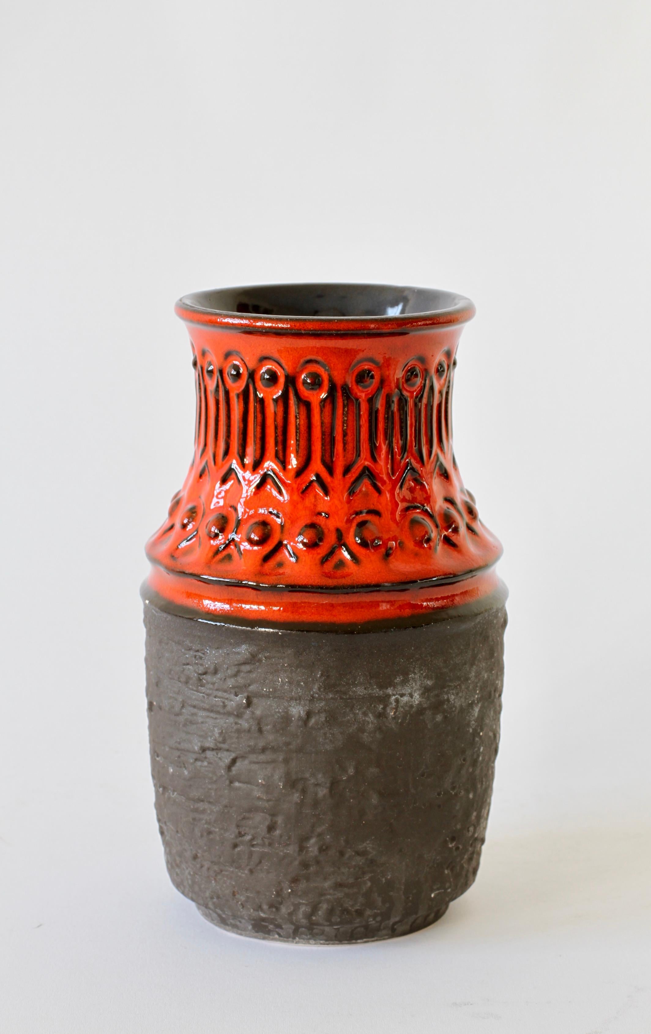 Molded Red and Black Vintage Midcentury West German Vase by Jasba Pottery, circa 1970 For Sale