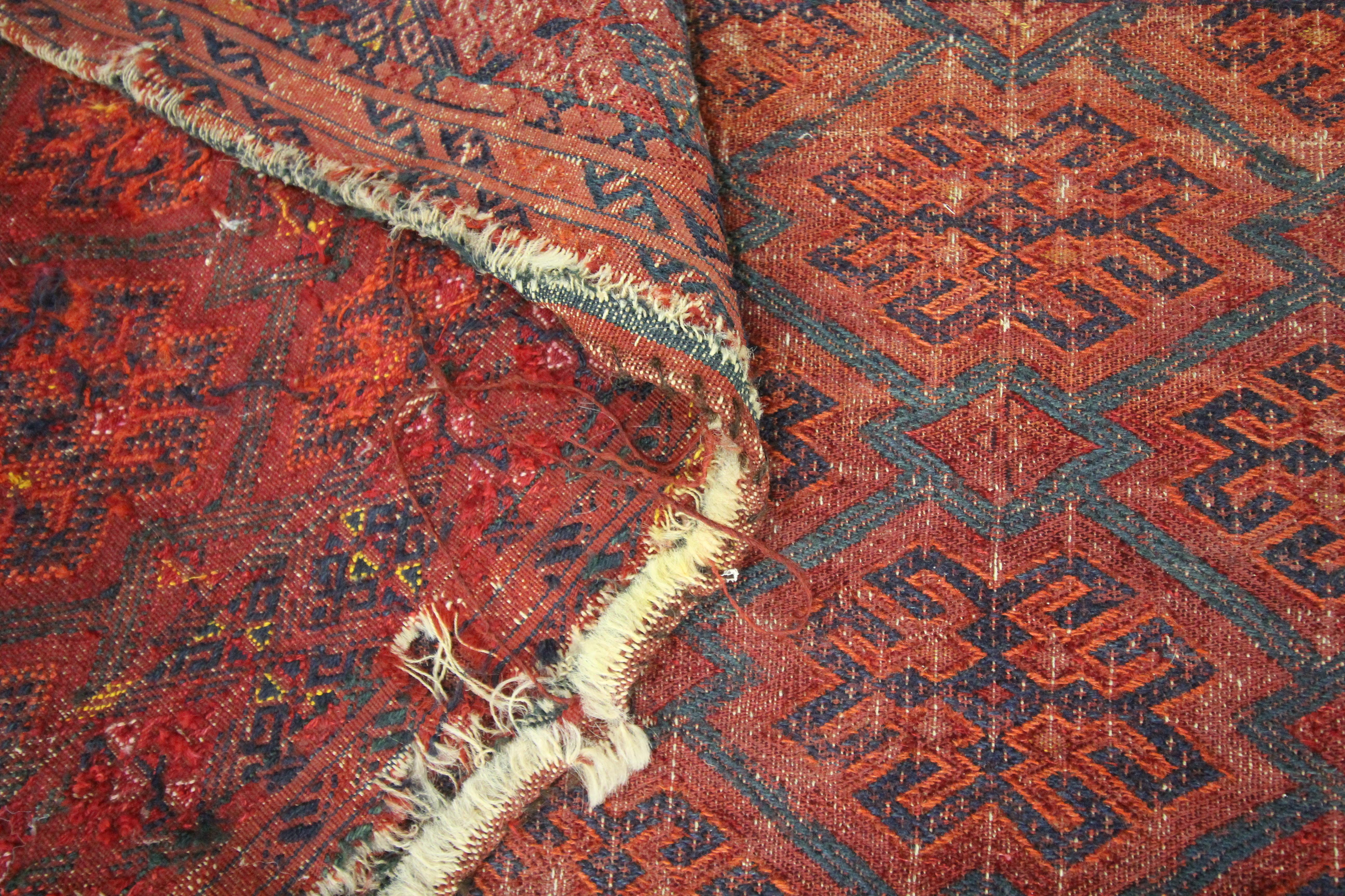 Red Blue Antique Wool Rug Handwoven Oriental Geometric Area Rug In Excellent Condition For Sale In Hampshire, GB