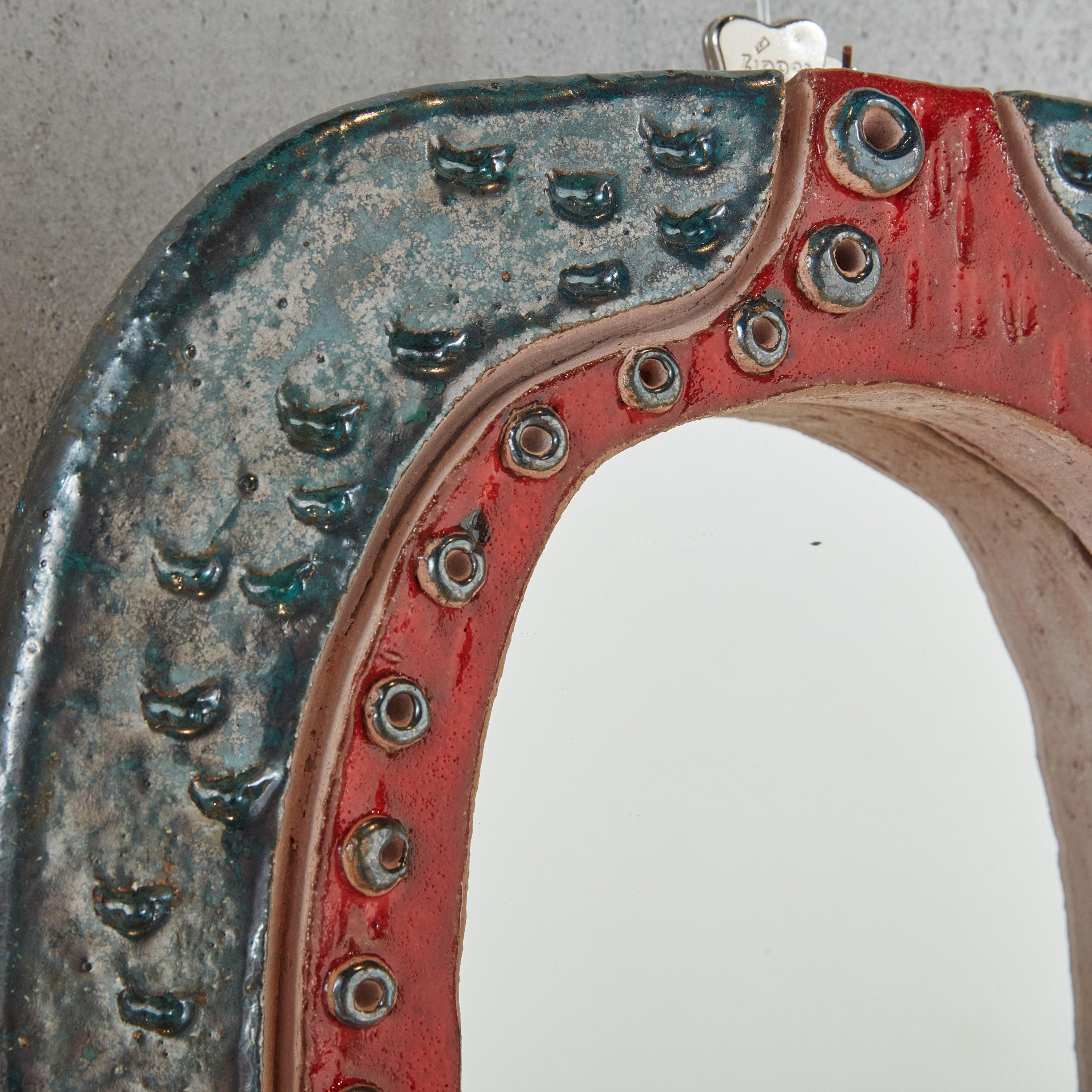 Miroir en céramique rouge et bleue de Nathalie Soufflet, France 21e siècle en vente 1