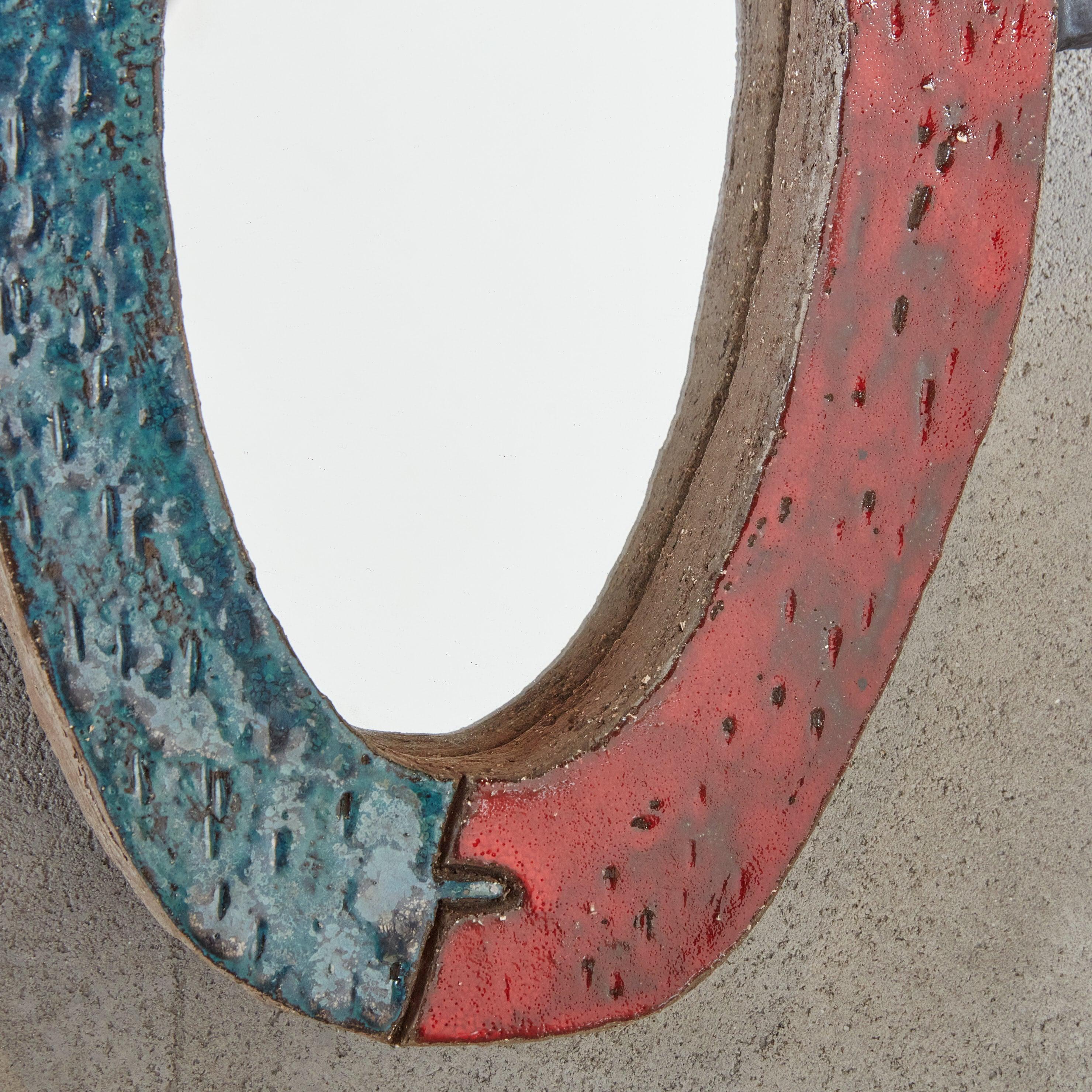 Moderne Miroir en céramique rouge et bleu avec des cornes par Nathalie Soufflet, France 21e siècle en vente