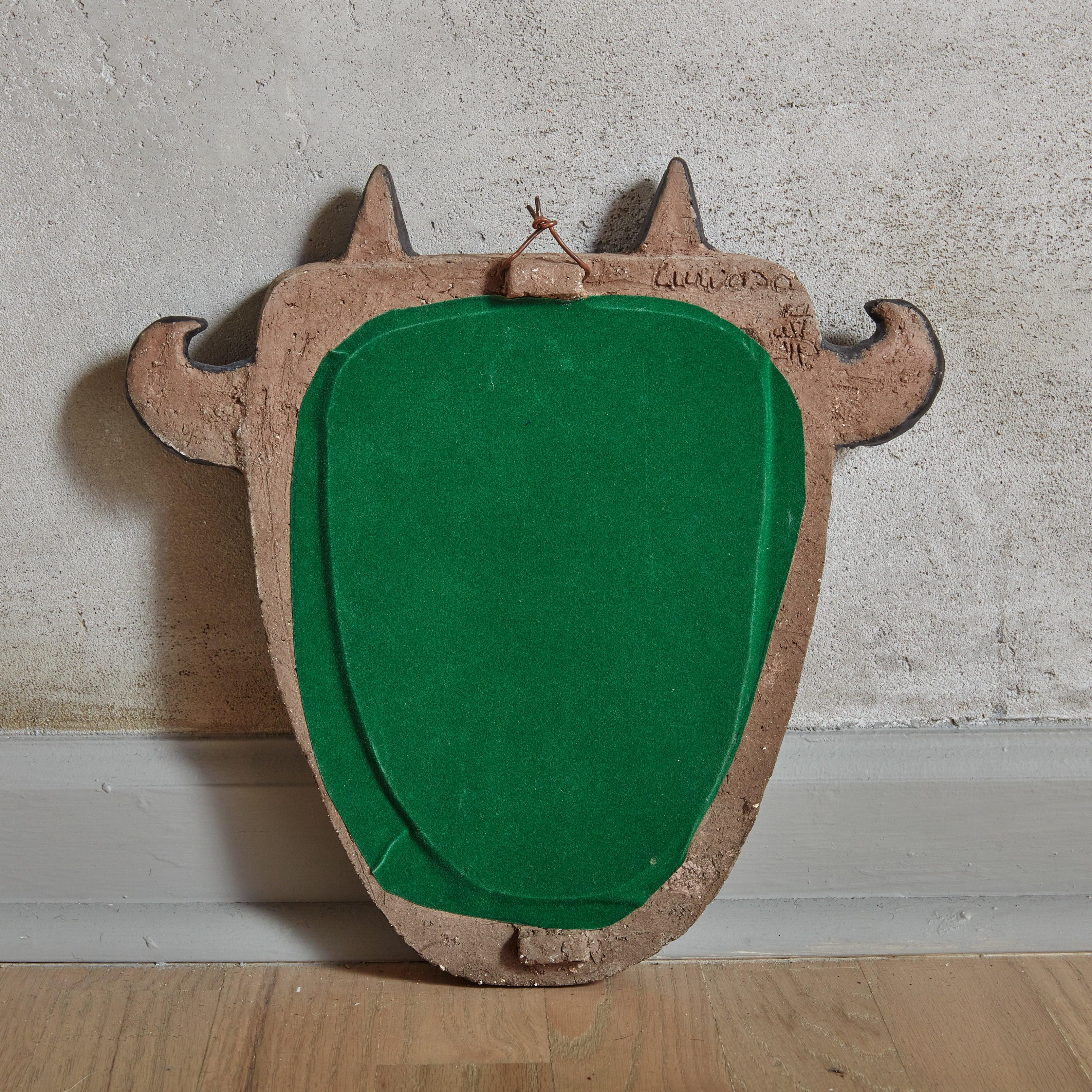 Miroir en céramique rouge et bleu avec des cornes par Nathalie Soufflet, France 21e siècle en vente 1