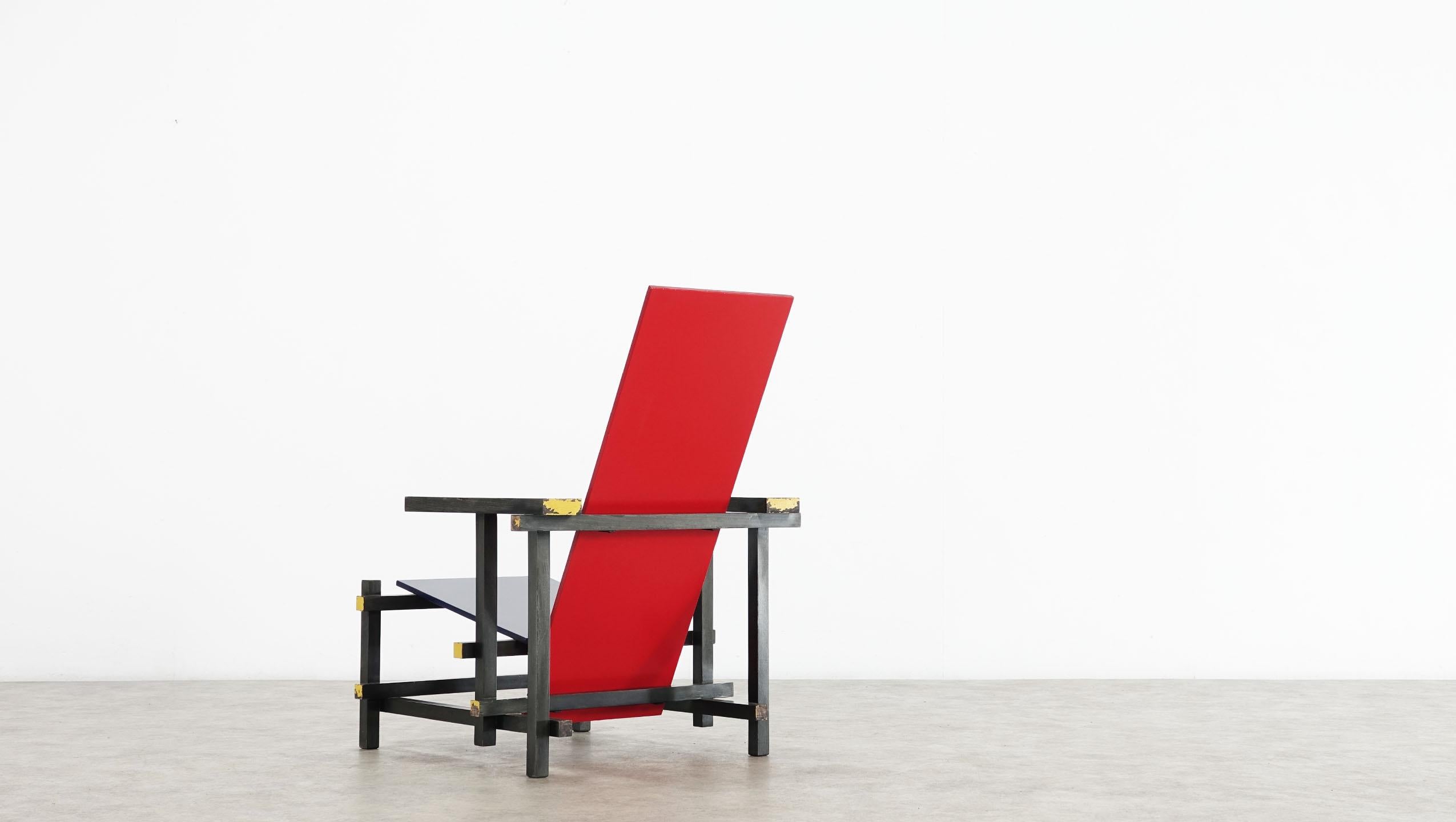 Plywood Red Blue Chair by Gerrit Rietveld for Cassina No. 213