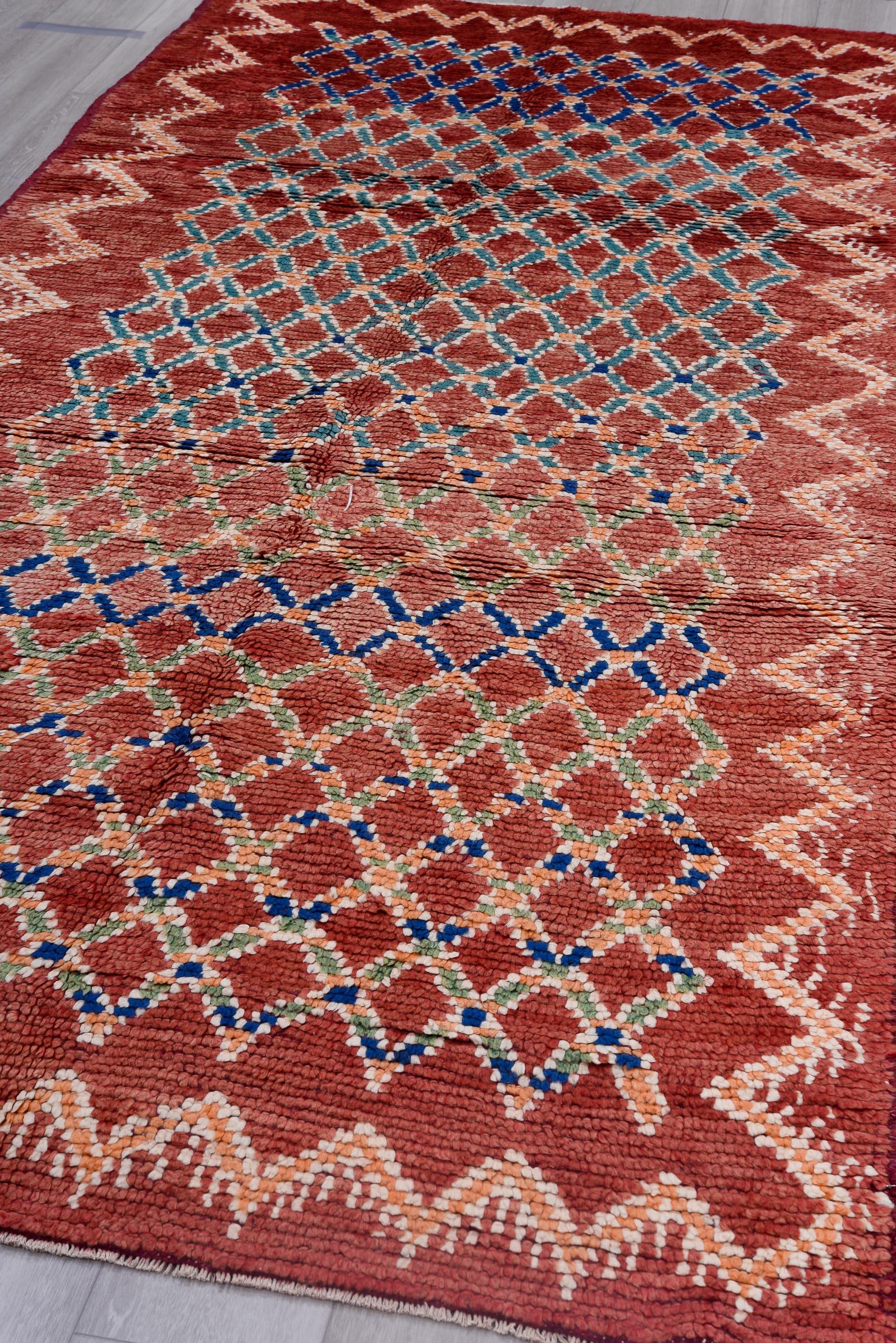 Red Blue Diamond Pattern Moroccan Wool Hand Knotted Rug For Sale 1
