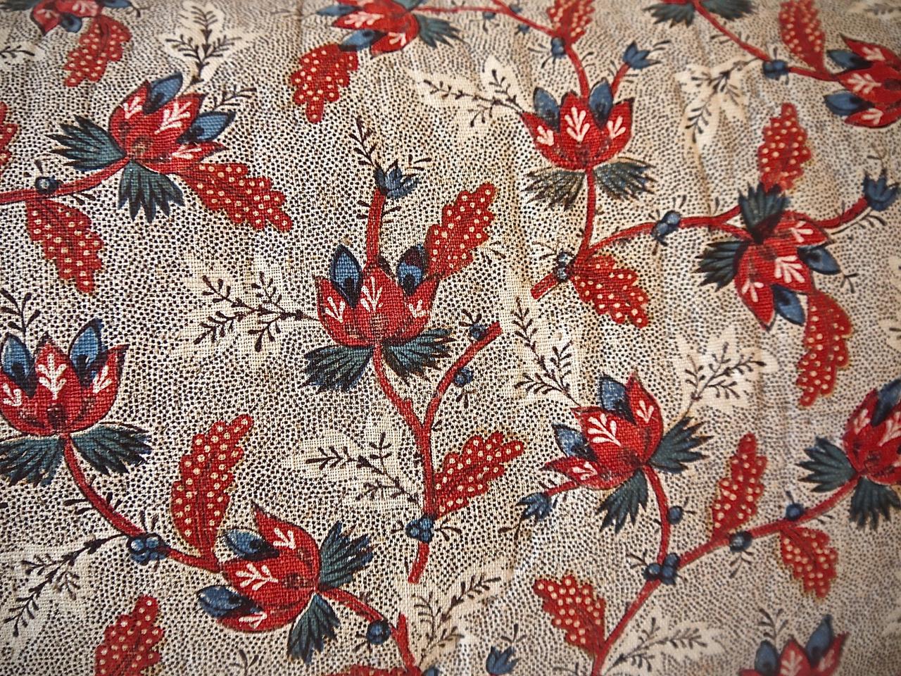 French Provincial Red Blue Stylised Flowers Pillow with Indigo Tassels French 18th Century Antique