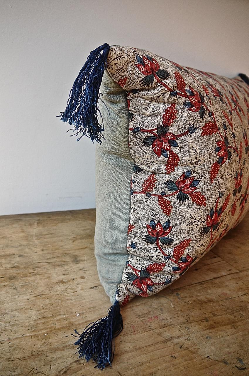 Red Blue Stylised Flowers Pillow with Indigo Tassels French 18th Century Antique 2