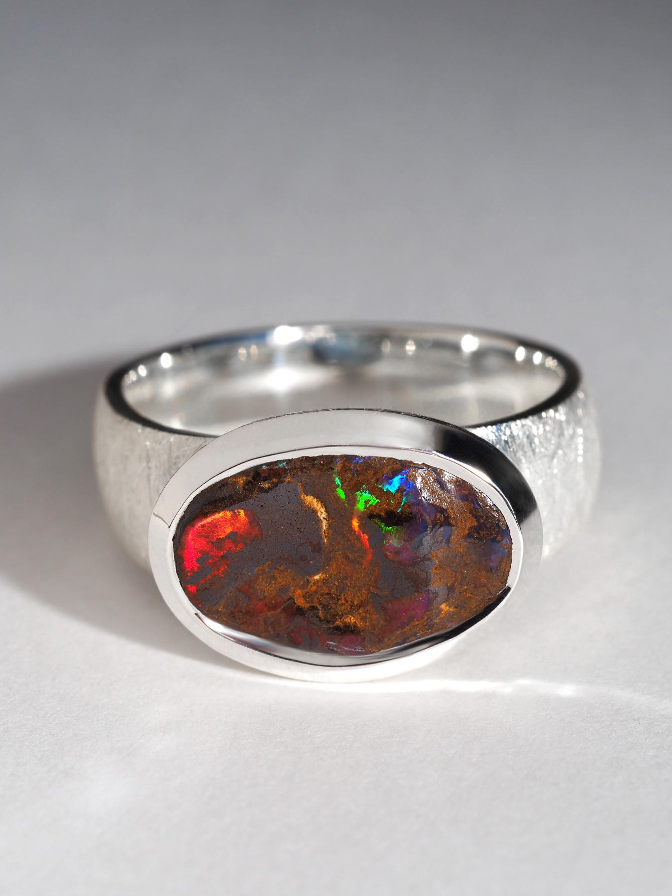 Red Boulder Opal silver ring Fine Opal Anniversary Gift wedding Ring 4.21 carat For Sale 1