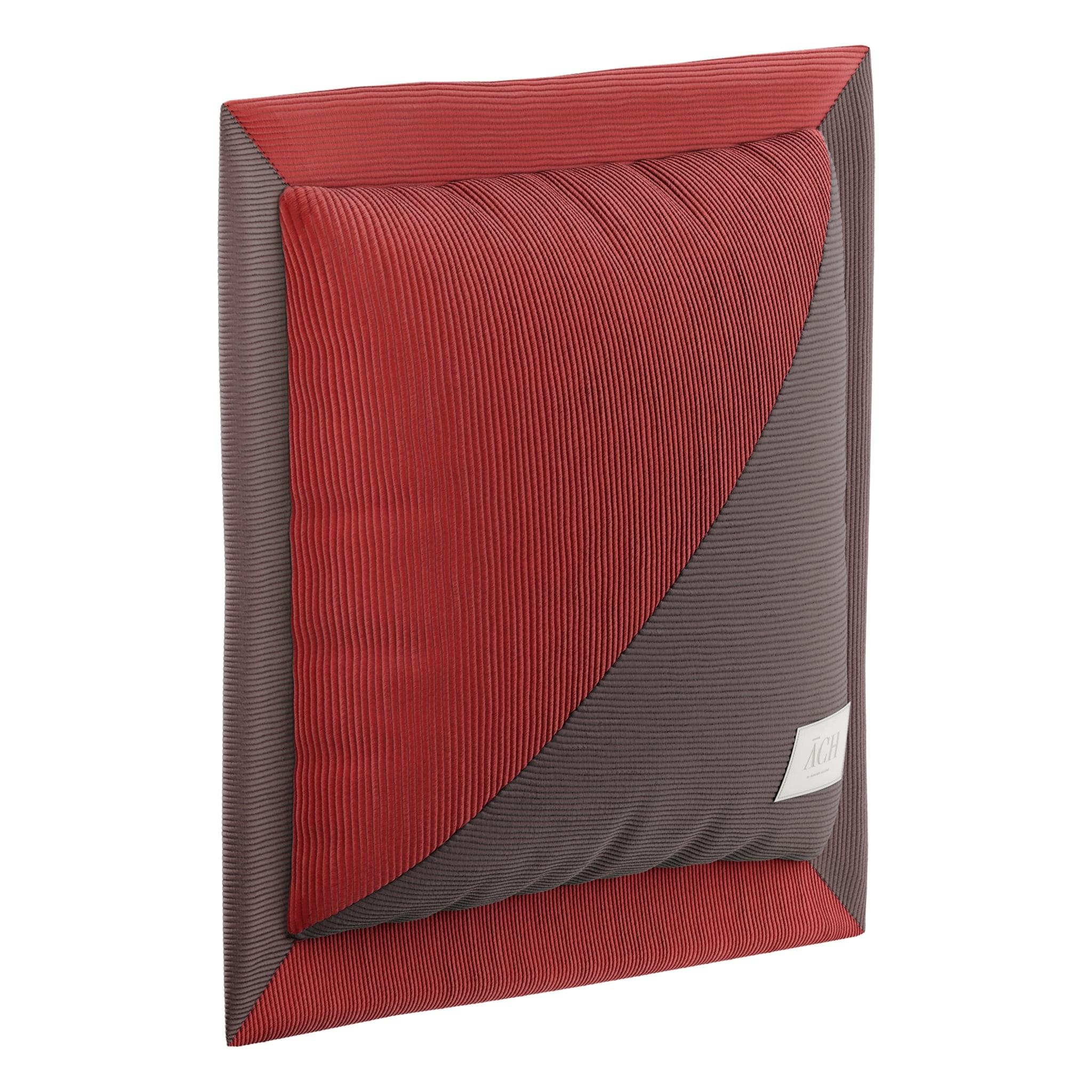Red geometric patchwork throw pillow, luxury modern square corduroy cushion 23''
Red Ebony Square is a modern throw pillow with flange in juicy red corduroy and secretive ebony.
This decorative pillow is a must-have throw pillow with a haute