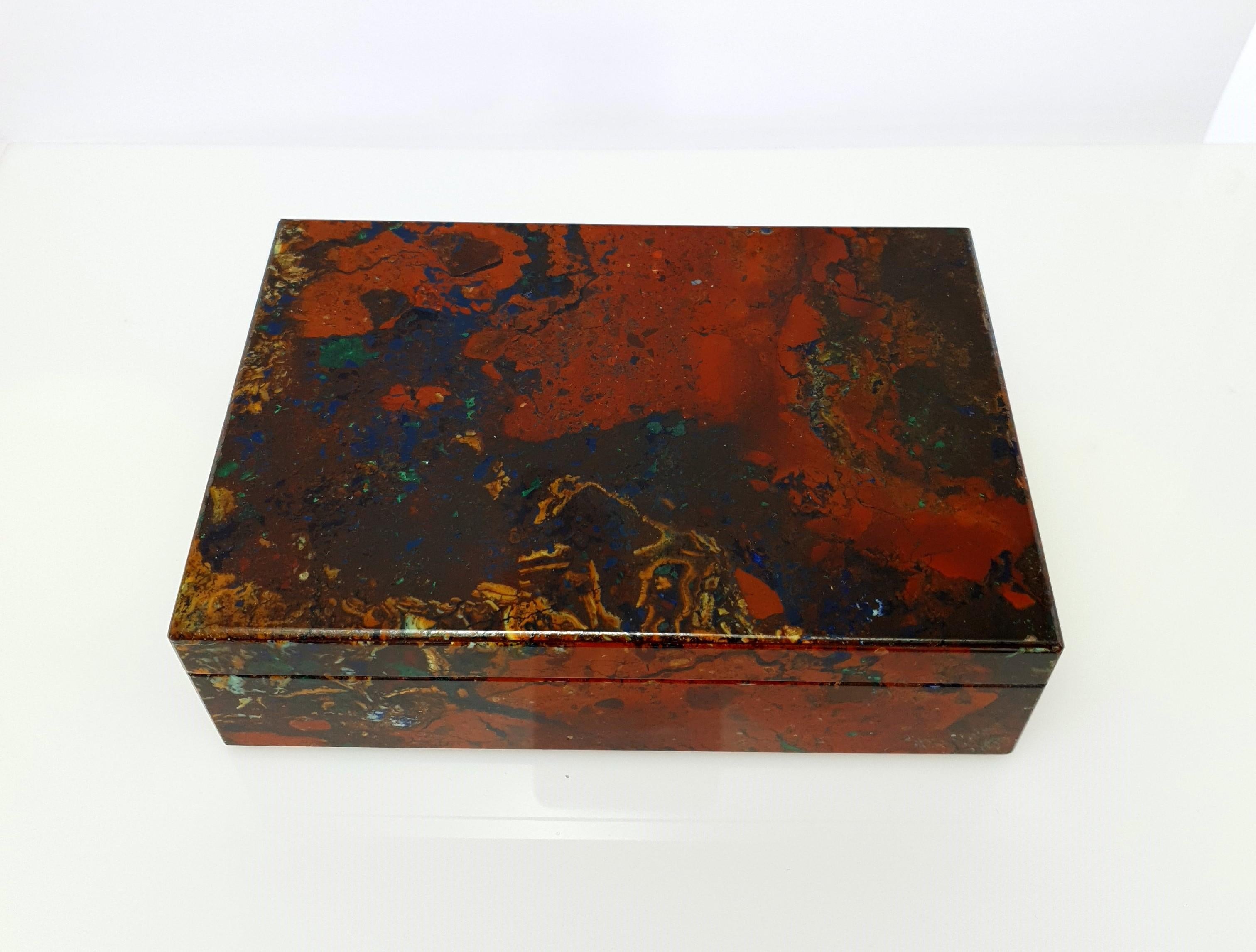 Red Brown Zarinite Decorative Jewelry Gemstone Box with Black Marble For Sale 4