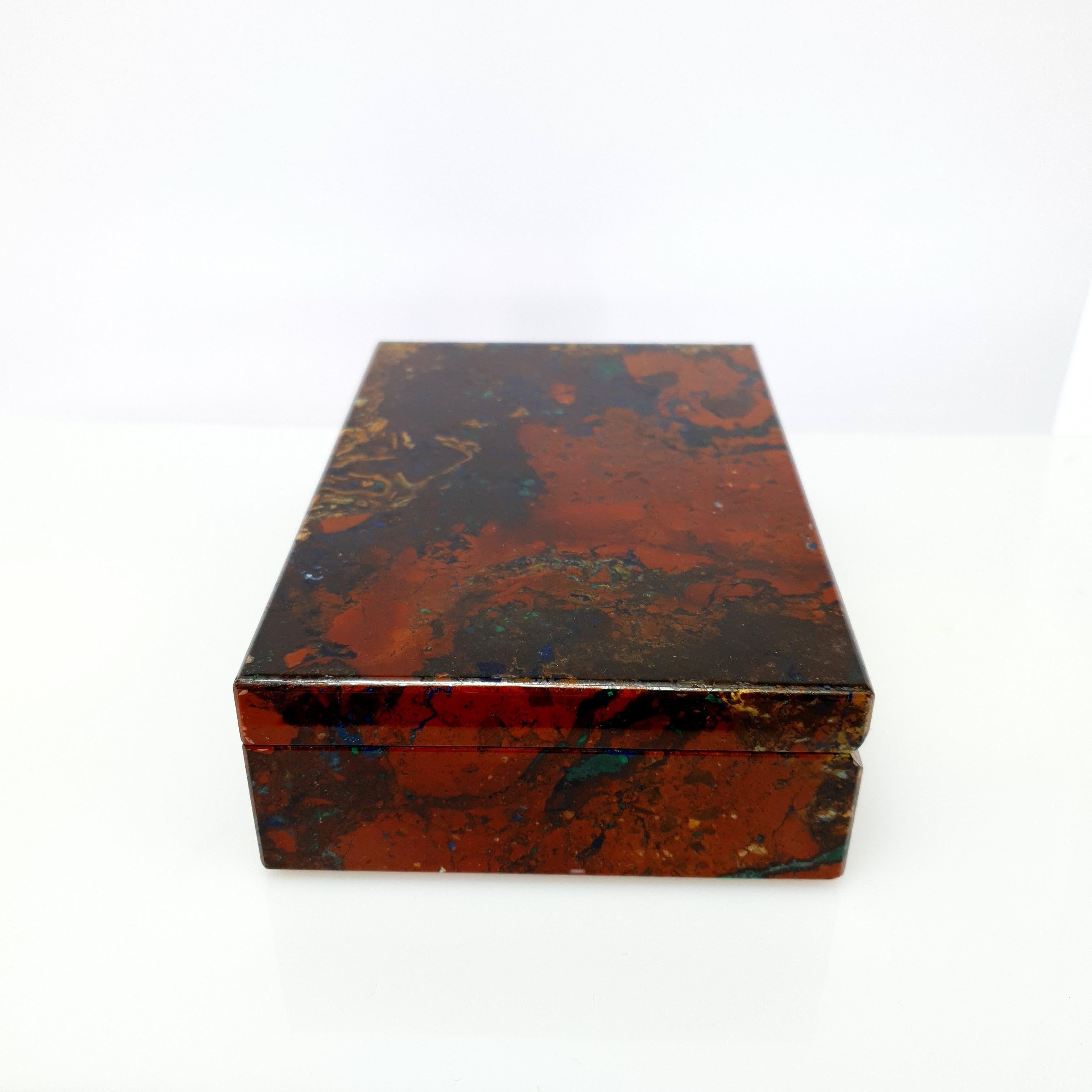 Rot Brown Zarinite Dekorative Schmuck Edelstein Box mit schwarzem Marmor im Zustand „Neu“ im Angebot in Kirschweiler, DE