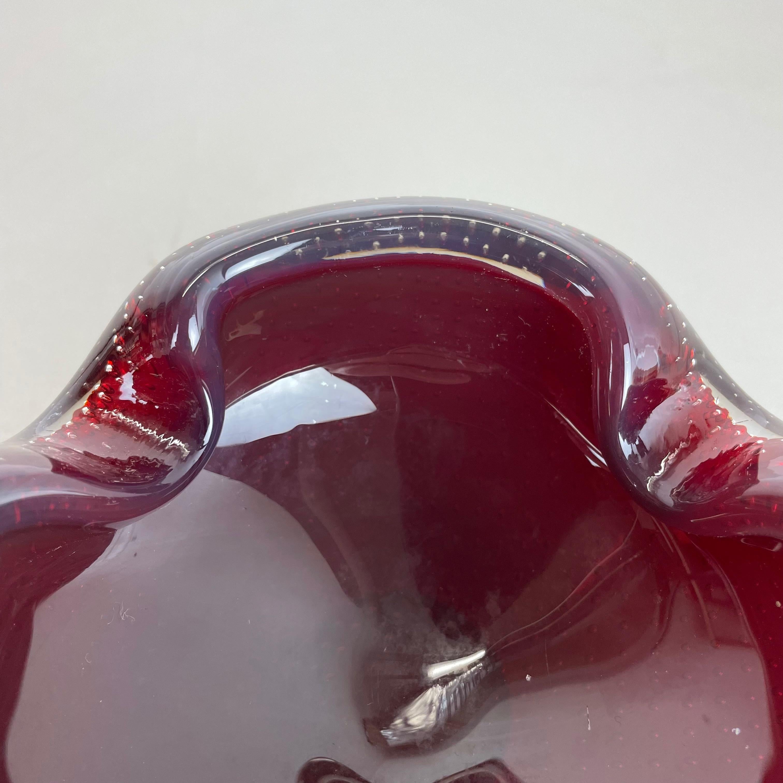 Red Bubble Murano Glass Bowl Shells Ashtray Element by Venini, Italy, 1970s No 2 For Sale 5