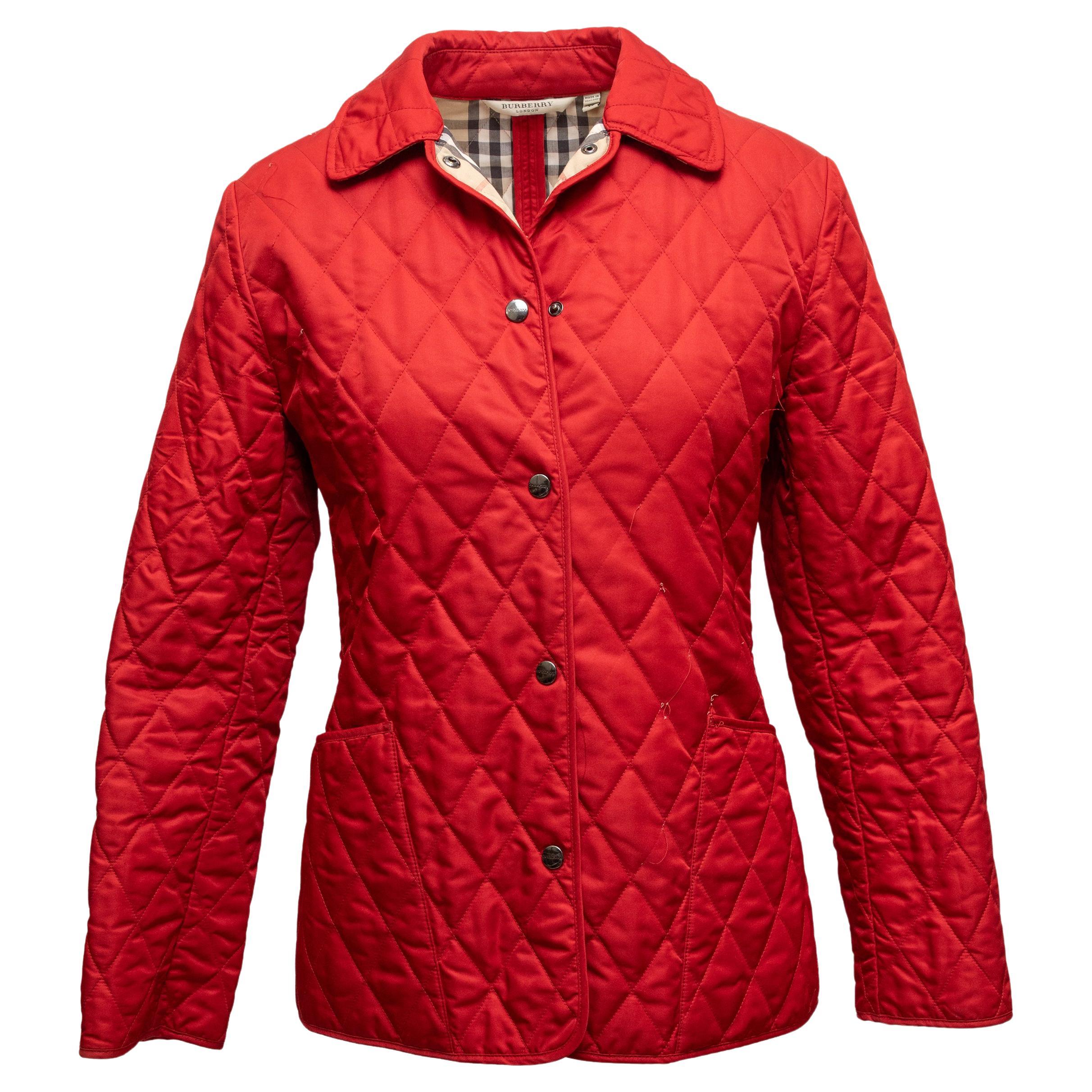 Red Burberry Quilted Nova Check-Lined Jacket Size US XS For Sale