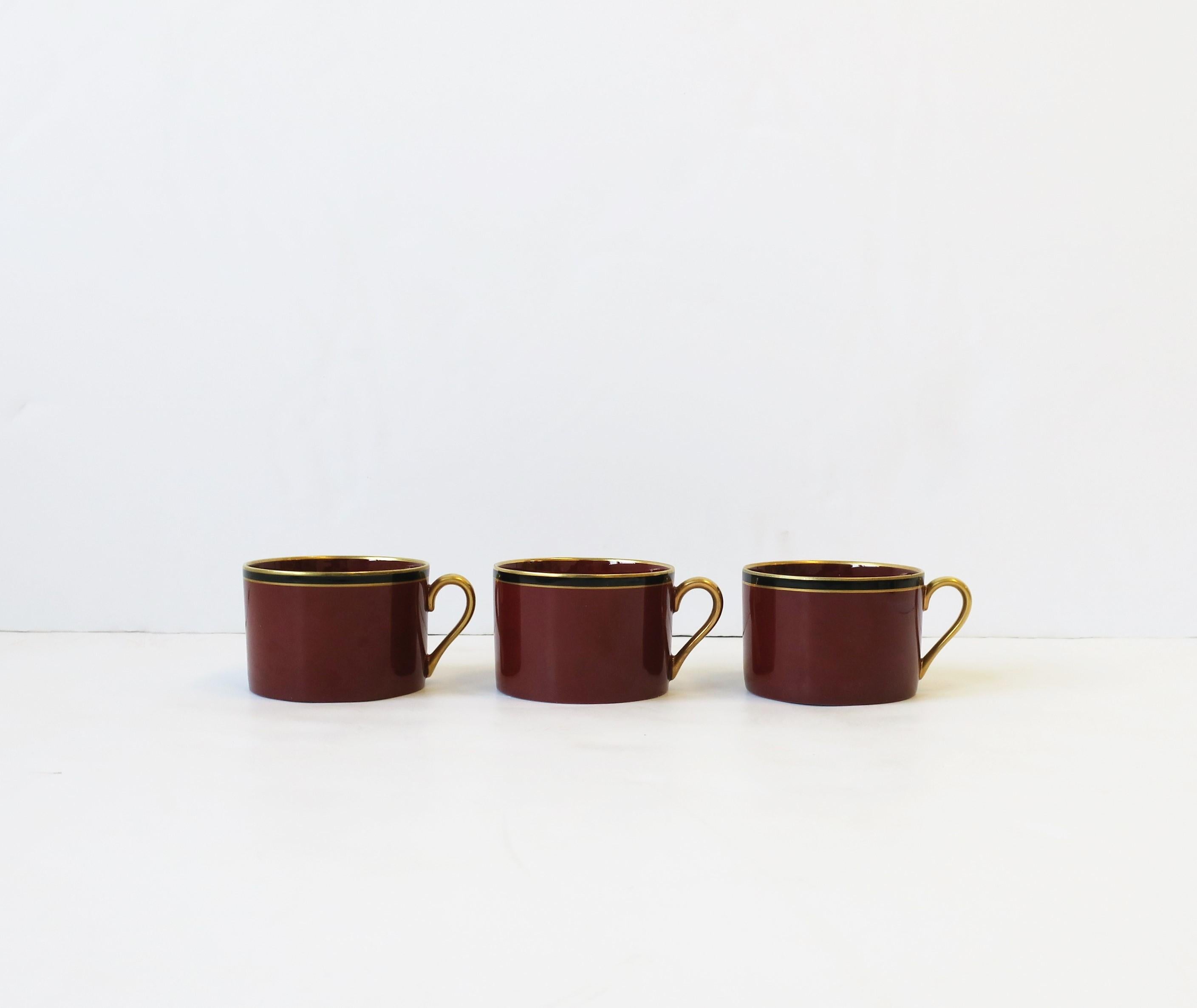 burgundy coffee mugs