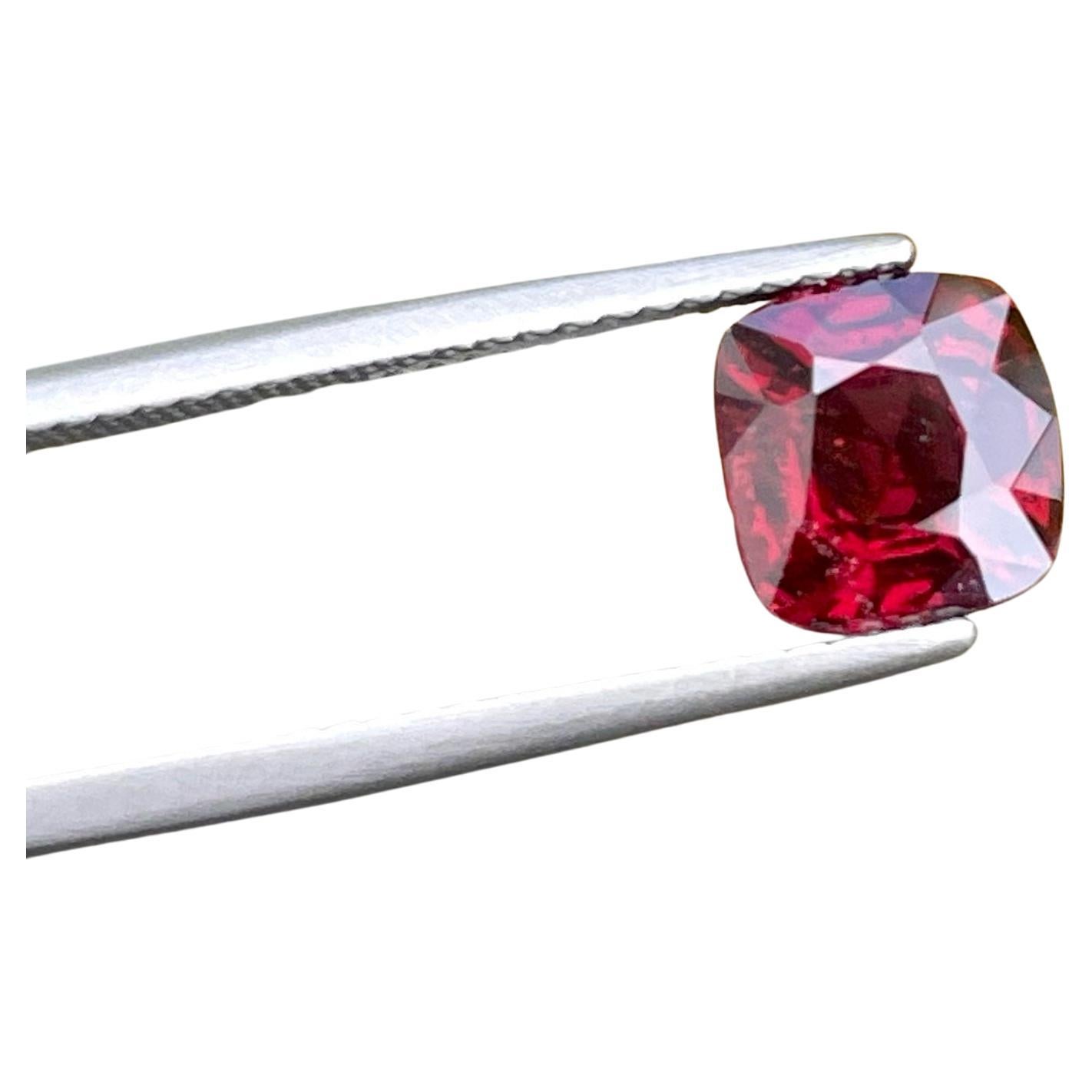 Pierre de spinelle rouge de Birmanie 2,05 carats, spinelle naturel rouge foncé, pierre de Birmanie 