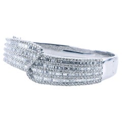 Bracelet jonc bypass à charnières en or blanc 14 carats avec diamants rouges de 8 carats