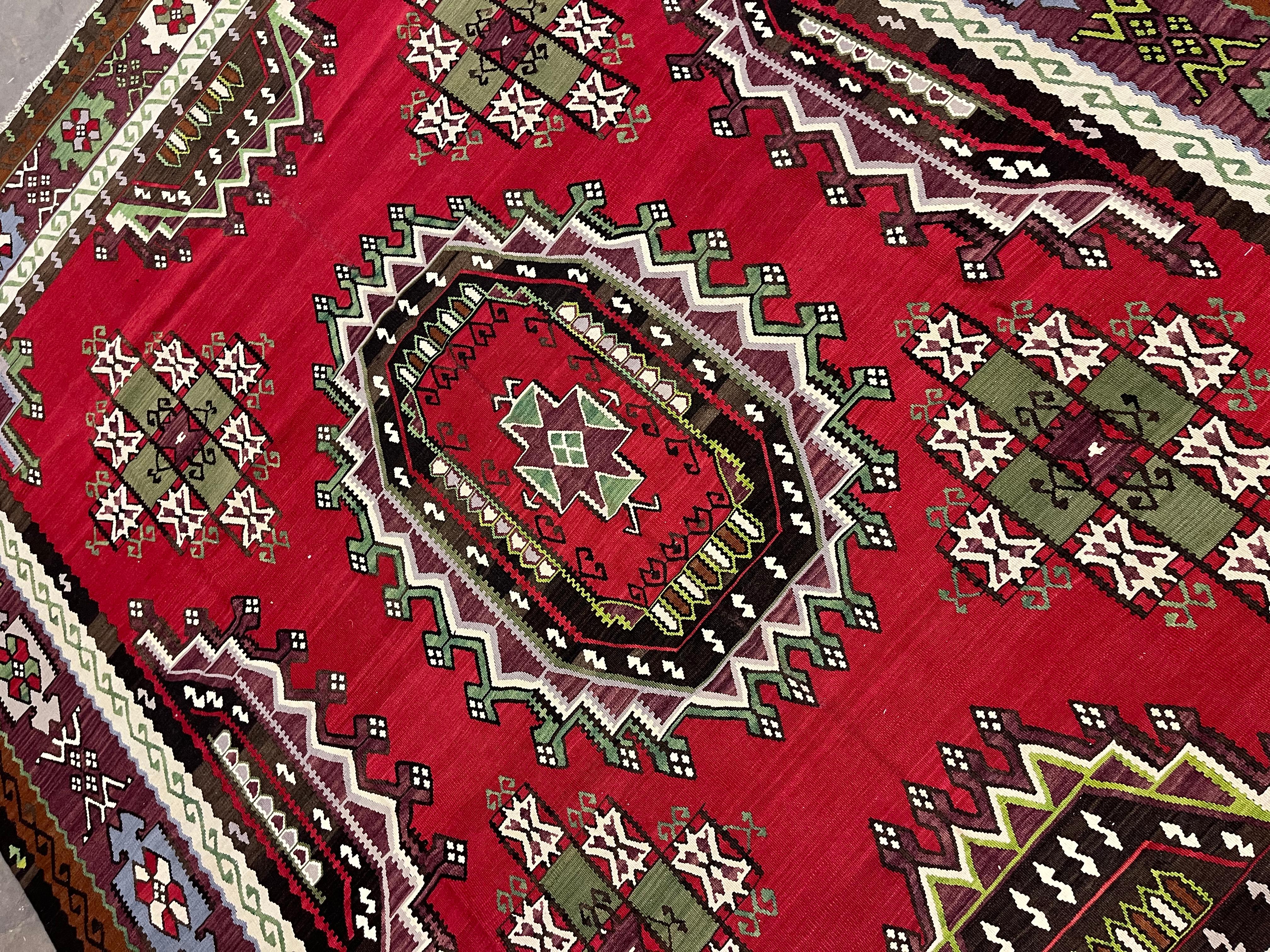 Early 20th Century Red Carpet Antique Kilim Rug Handmade Flatwoven Geometric Rug For Sale
