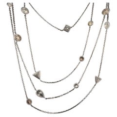 Roter Teppich runde und ausgefallene Form zufällige Diamanten durch den Yard Gold Halskette
