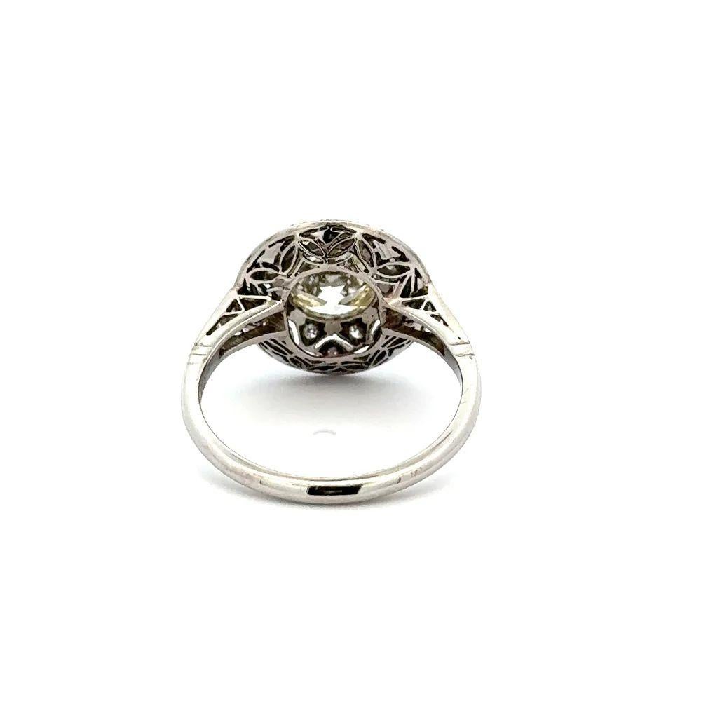 Red Carpet Vintage Anillo de Cóctel con Declaración de Platino y Diamantes OEC de 1,42 quilates en Excelente estado para la venta en Montreal, QC