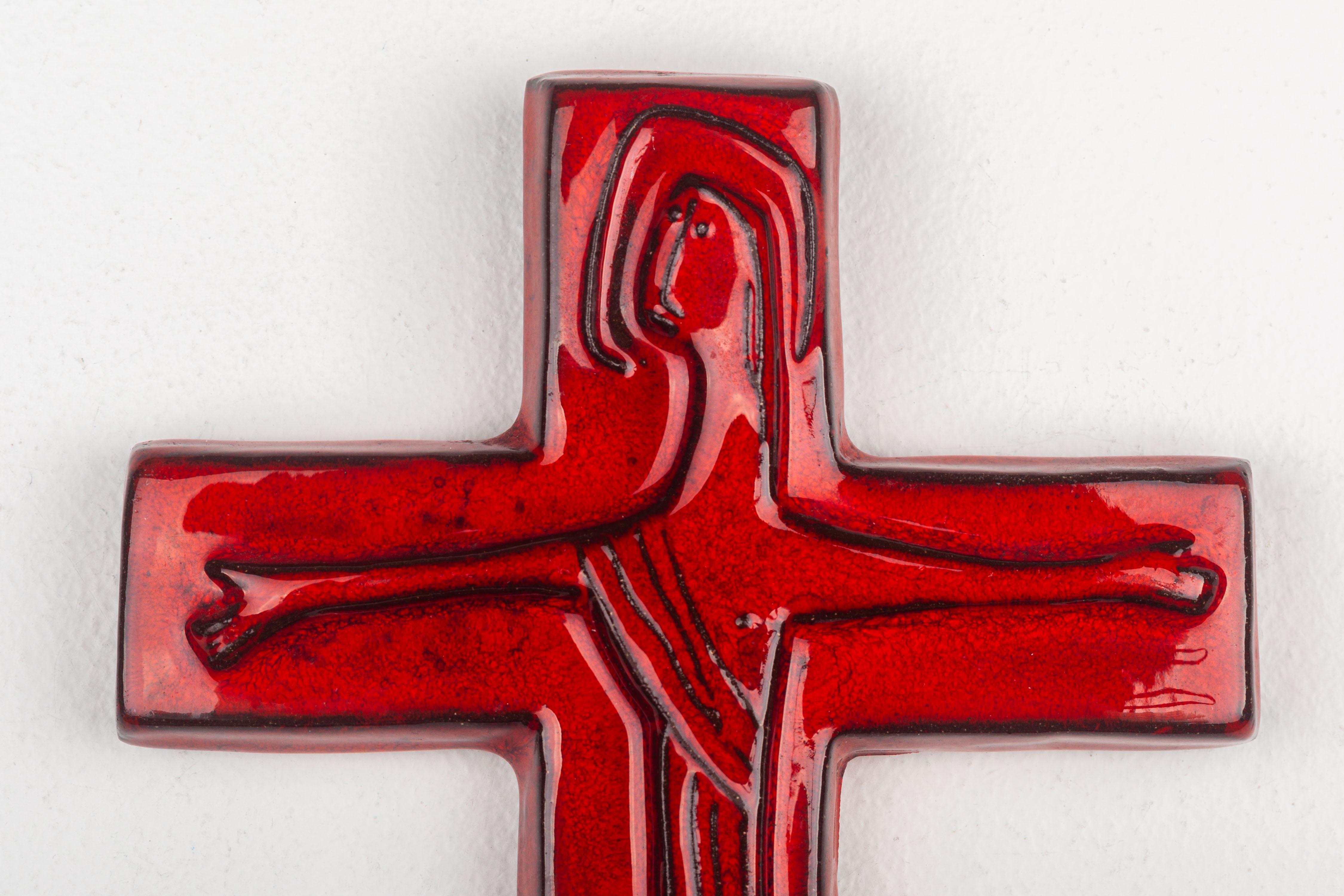 Red Ceramic Cross with Christ Figure, a Modernist Northern European Collectible For Sale 6