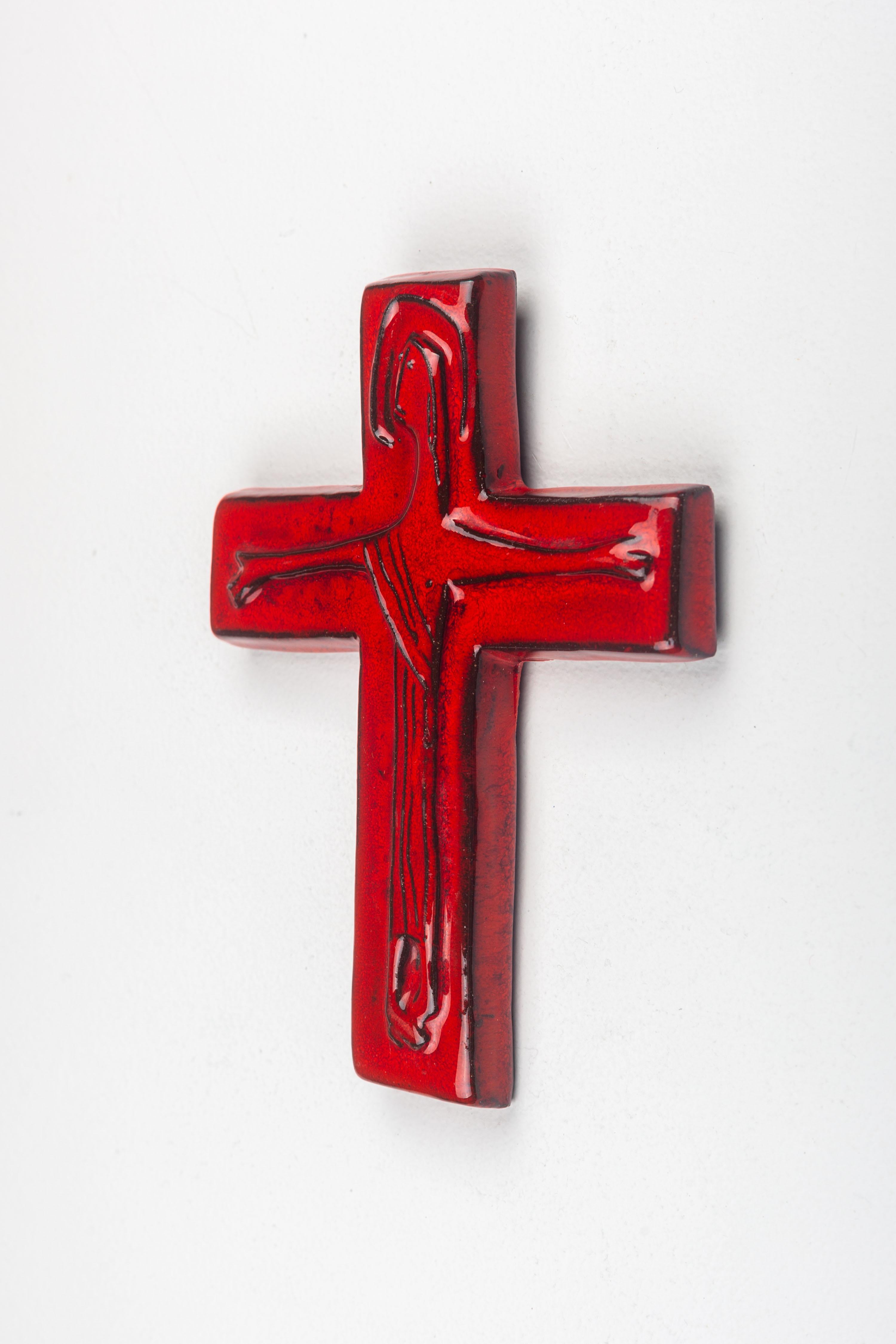 Mid-Century Modern Red Ceramic Cross with Christ Figure, a Modernist Northern European Collectible For Sale