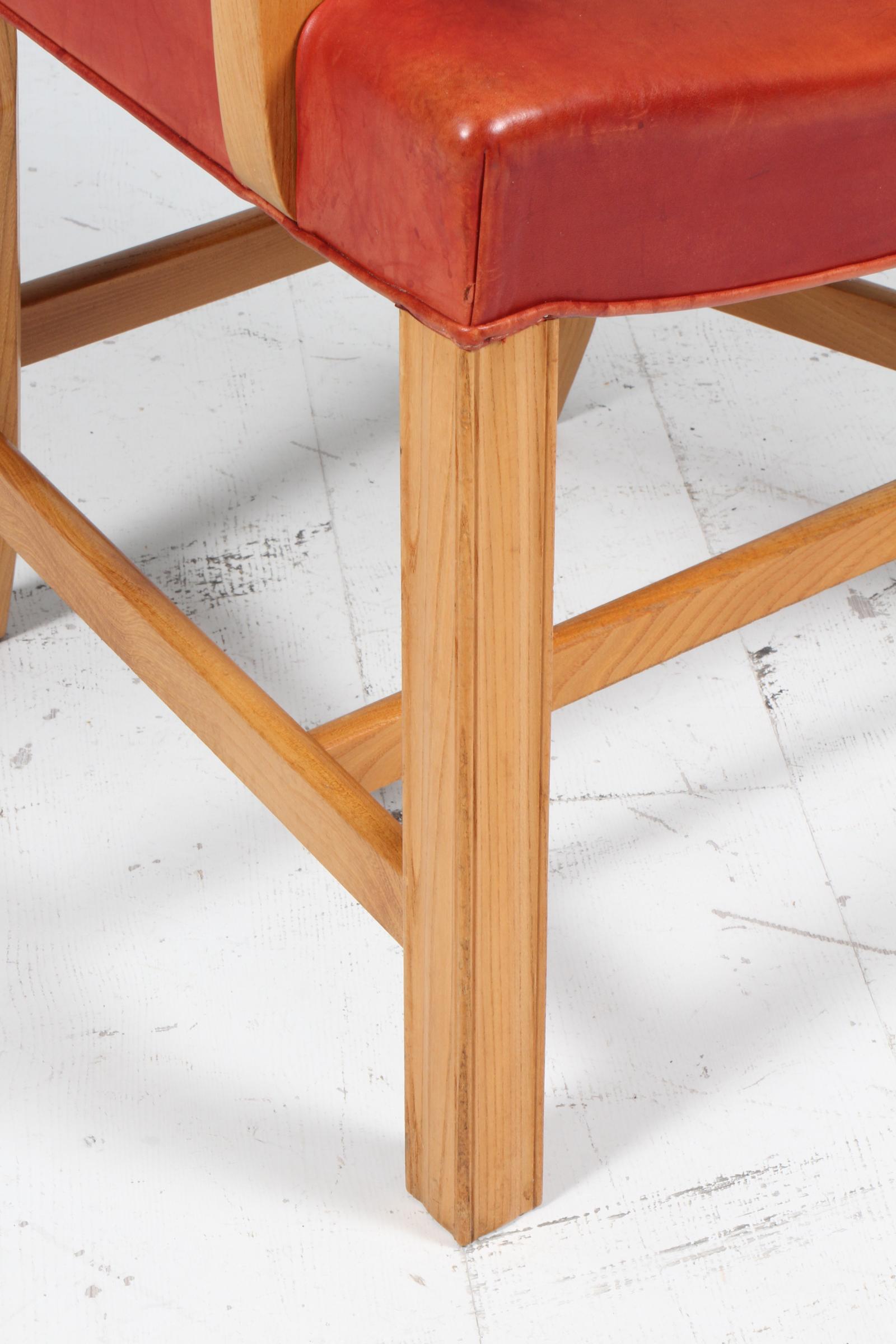 Red Chair by Kaare Klint for Rud Rasmussen, Elm and original patinated leather In Good Condition For Sale In Esbjerg, DK