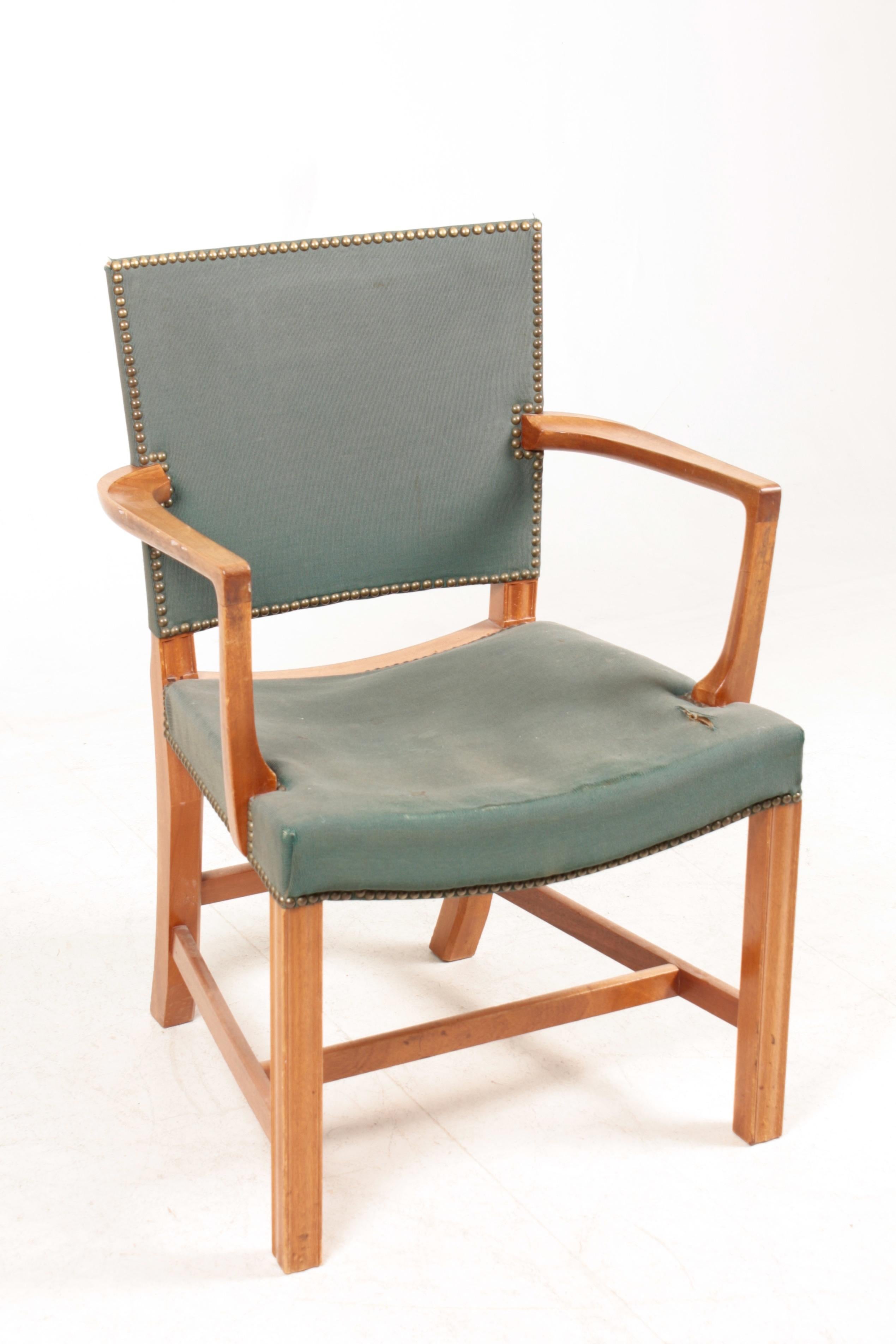 Arm chair in mahogany. Designed by Kaare Klint for Rud Rasmussen cabinetmakers in 1928. Original condition. Made in Denmark.