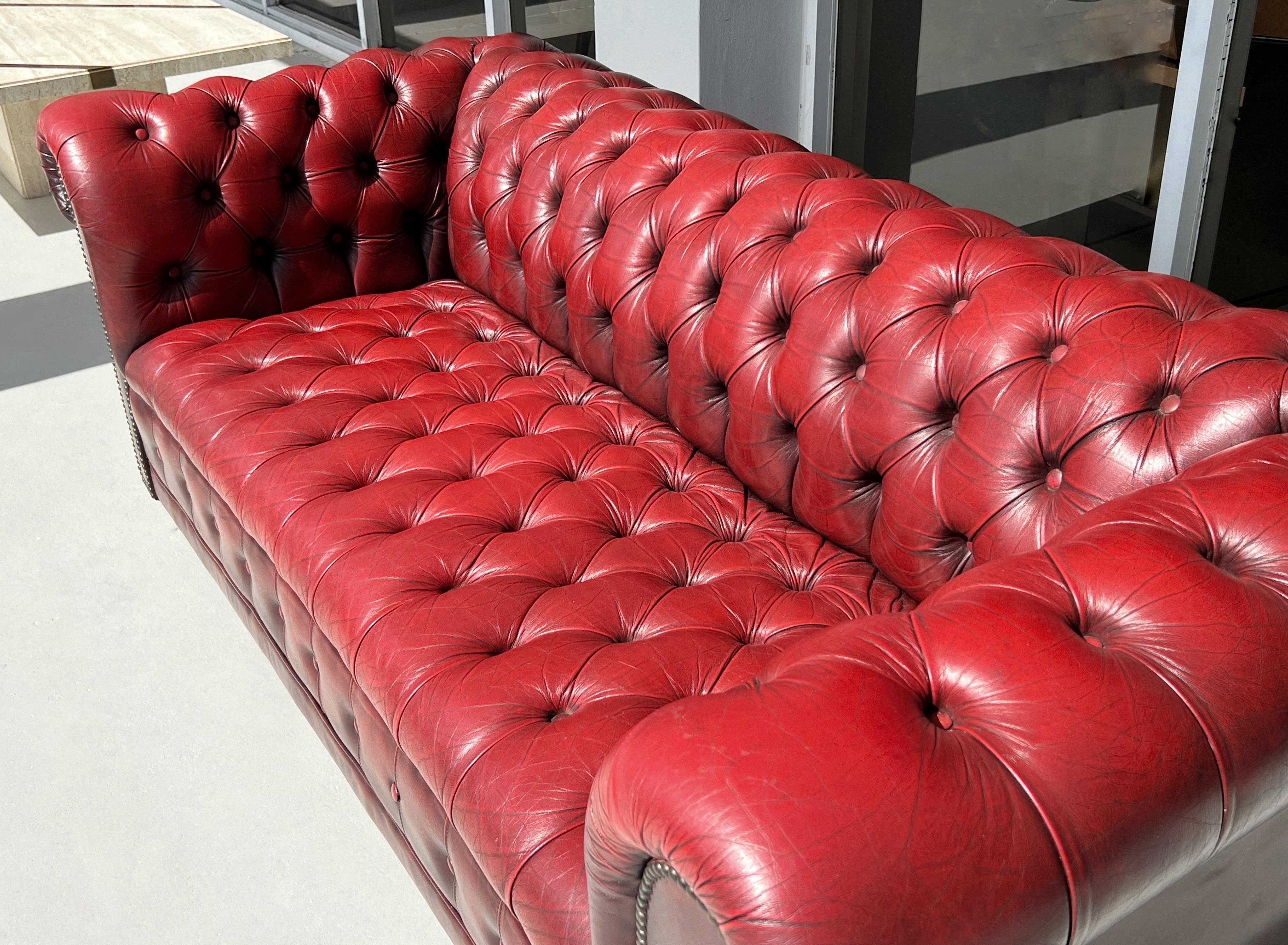 Red Chesterfield Leather Tufted Sofa In Good Condition In Miami, FL
