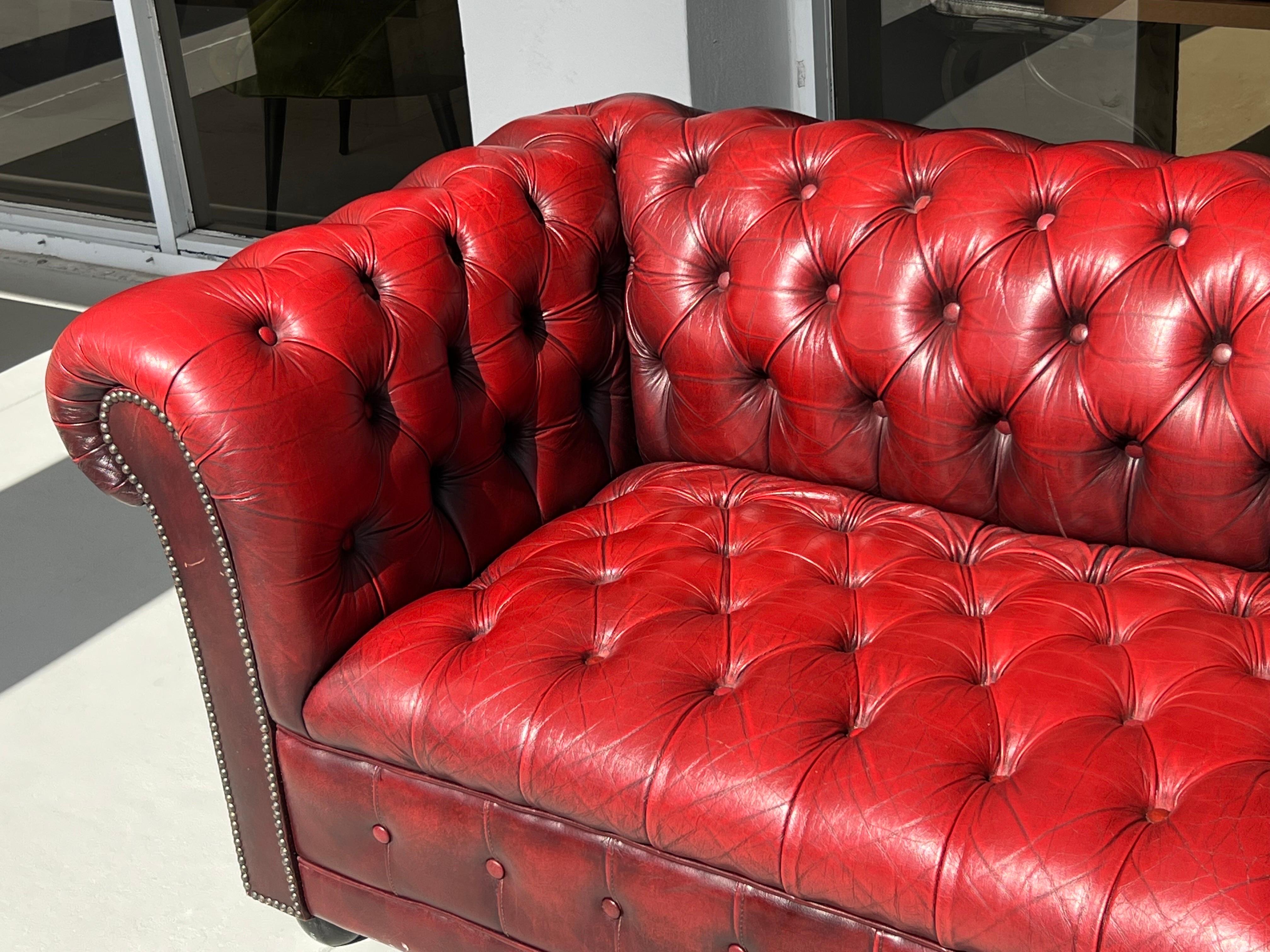 Red Chesterfield Leather Tufted Sofa 3