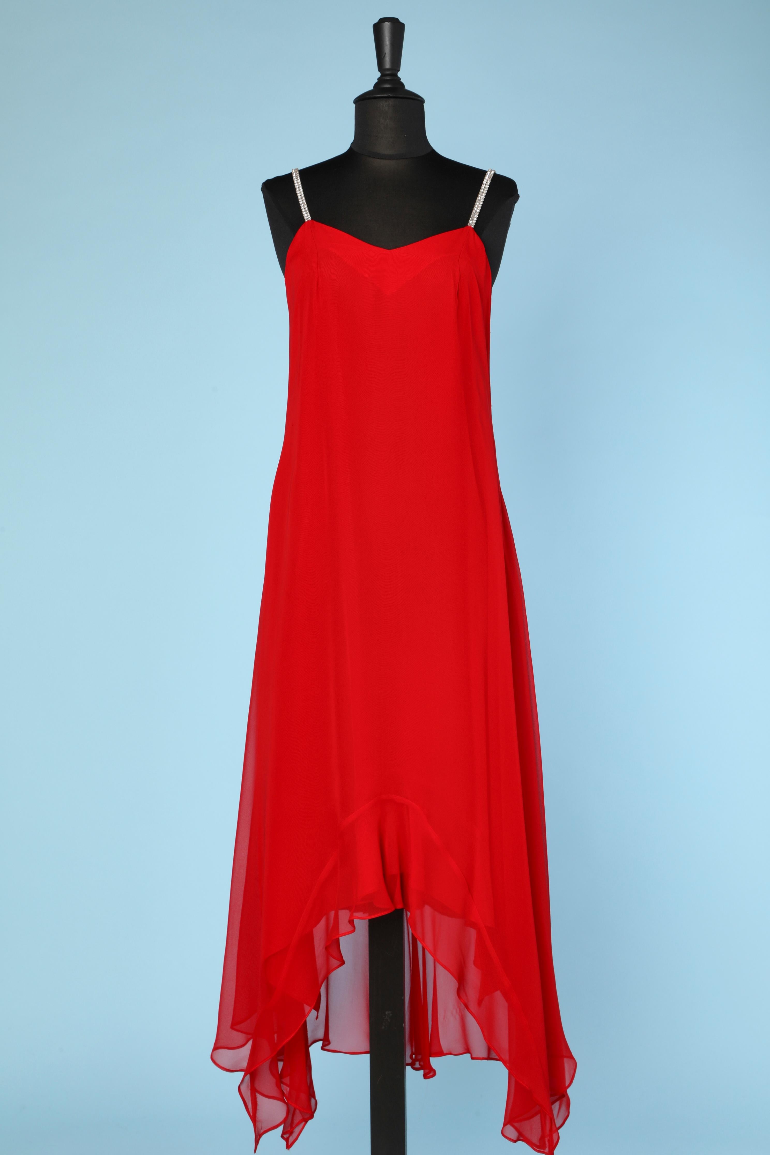 Red chiffon evening dress and cape, rhinestone shoulder straps and buckle 1960's In Excellent Condition In Saint-Ouen-Sur-Seine, FR