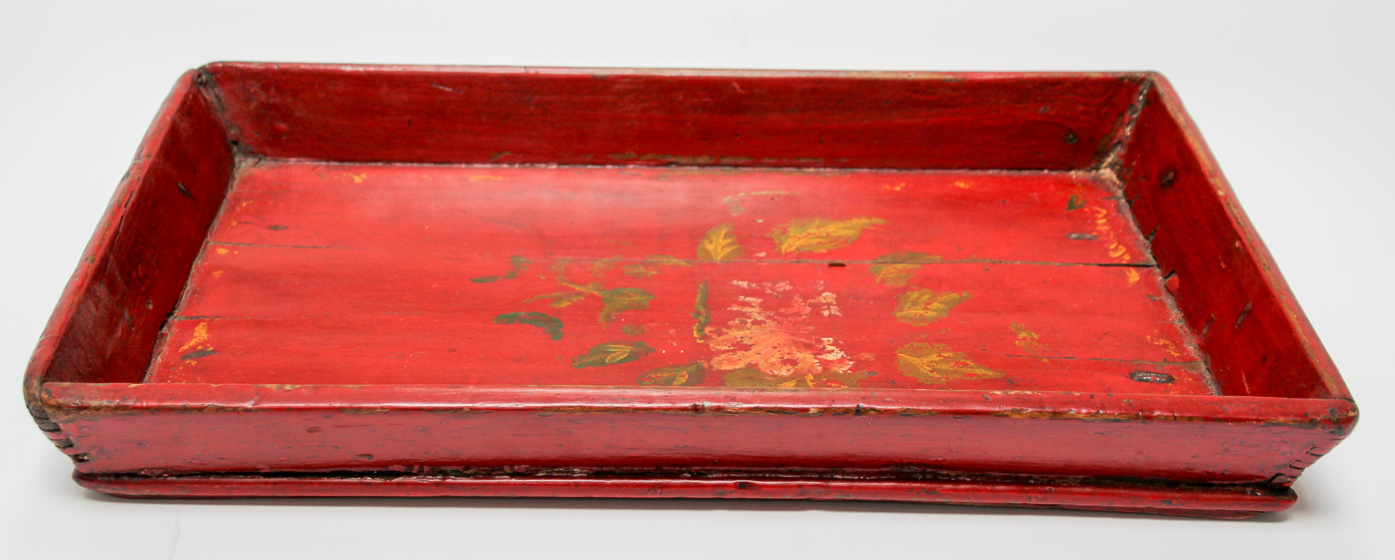 Red Chinese Antique Hand Painted Wood Serving Tray For Sale 3
