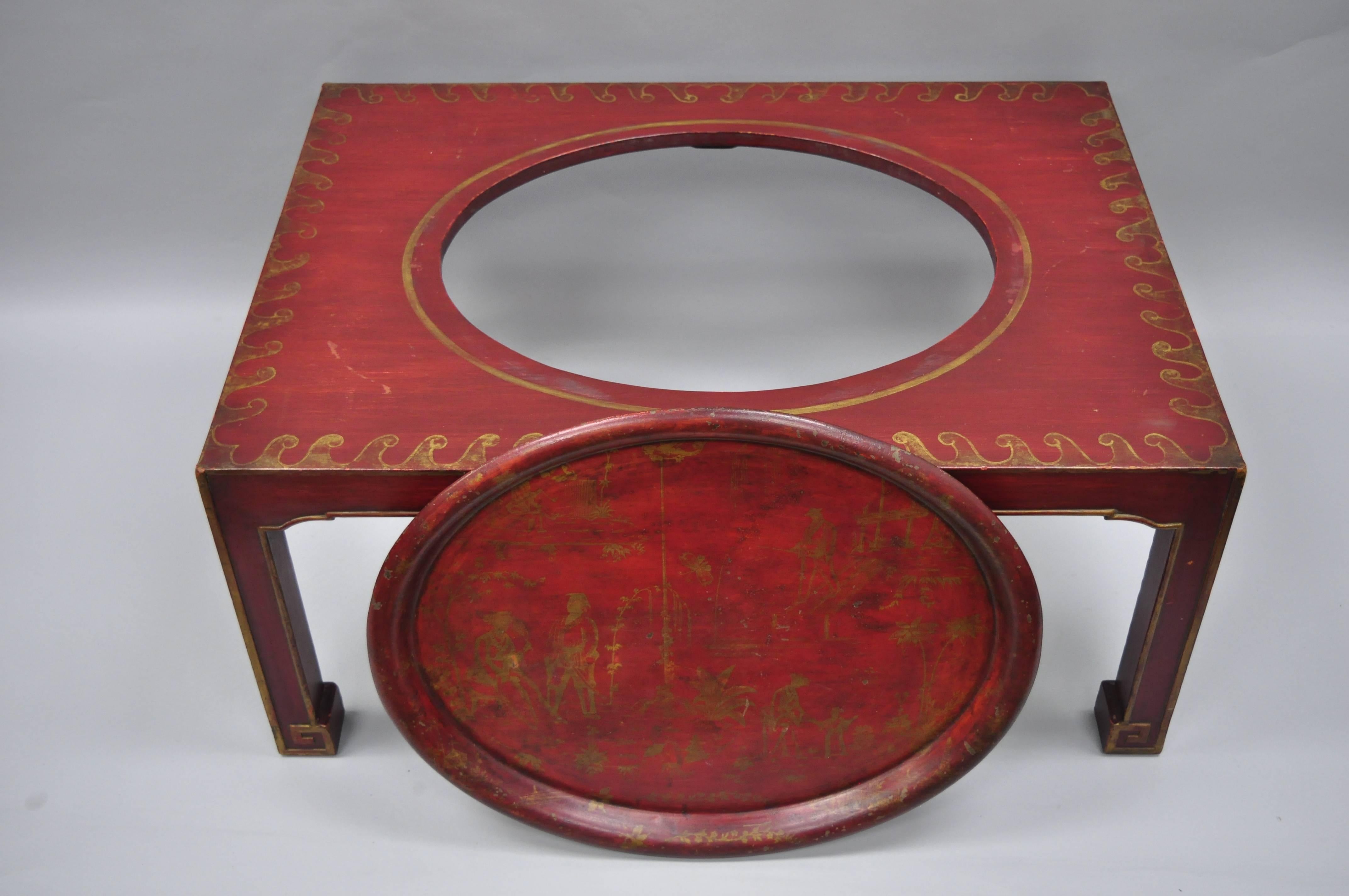 Chinoiseries Table basse orientale chinoiseries rouge avec plateau de service amovible en métal tôle en vente