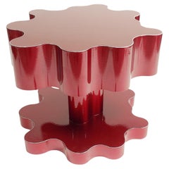 Roter Wolkenförmiger Beistelltisch von Bert Furnari, pulverbeschichteter Aluminiumtisch