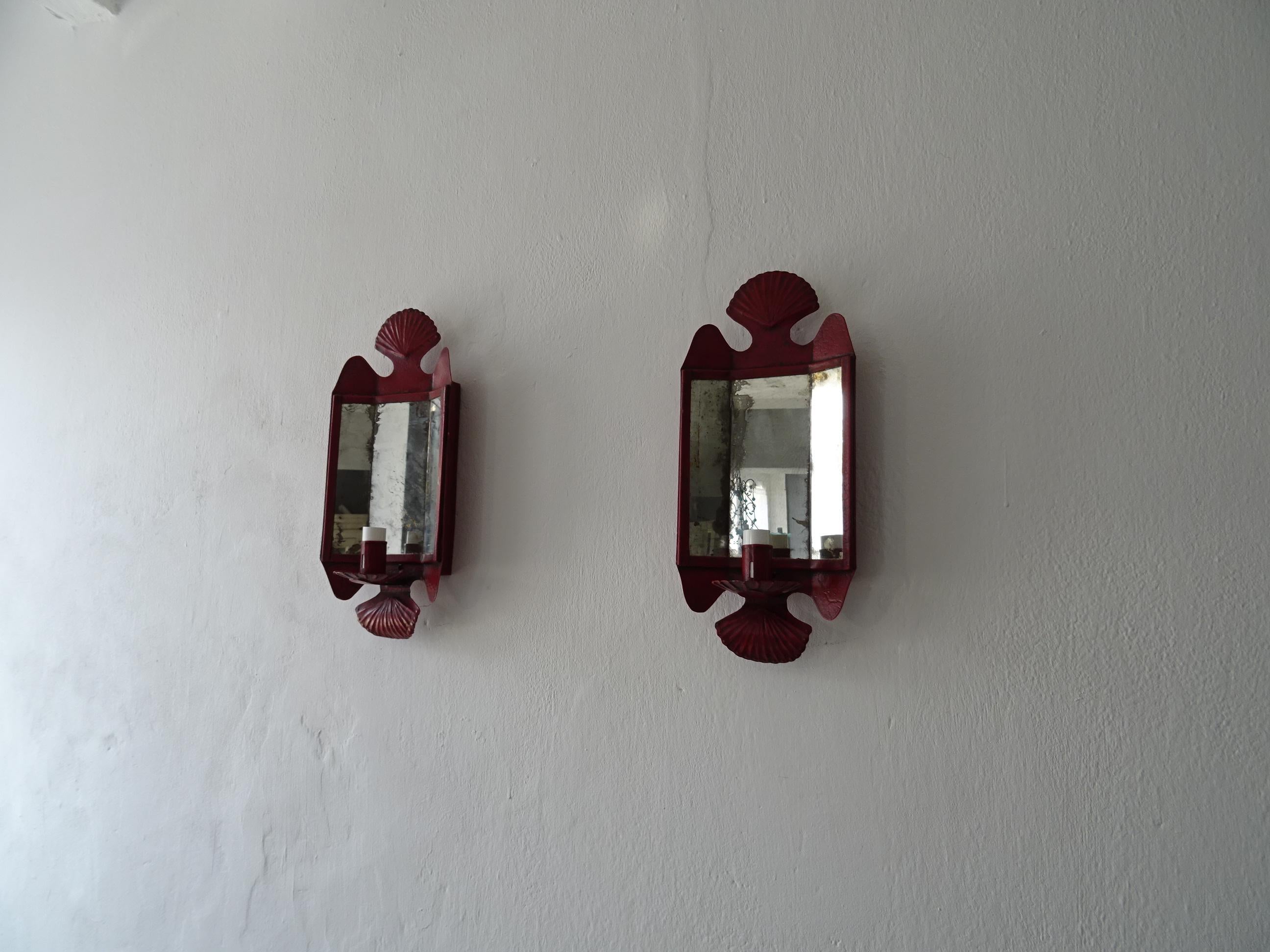 Red Colonial Shell Motif 3 Mirrors Sconces Original Paint, c 1890 3