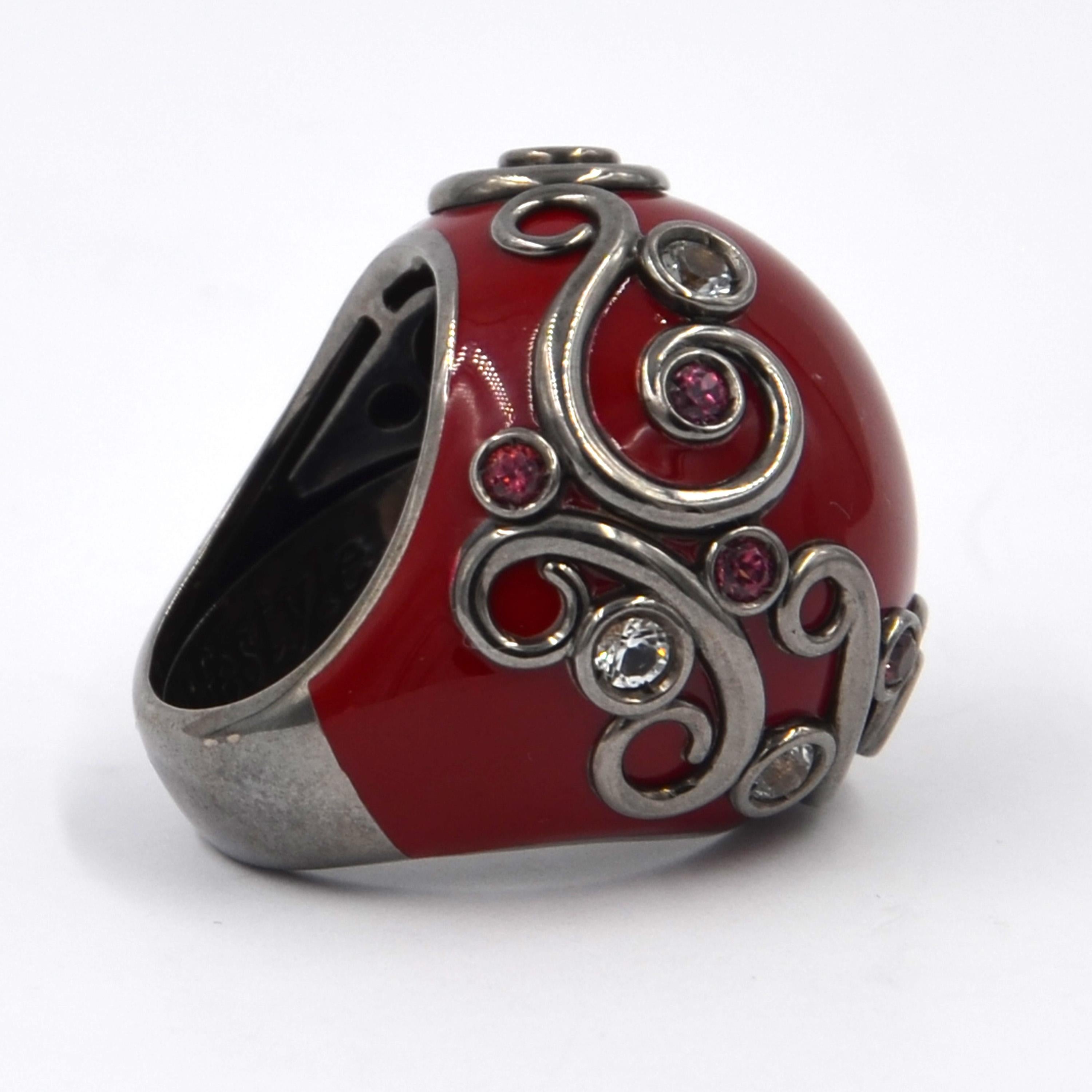 Red Color Enamel Round Silver Ring with Rodolite and White Topaz For Sale 2