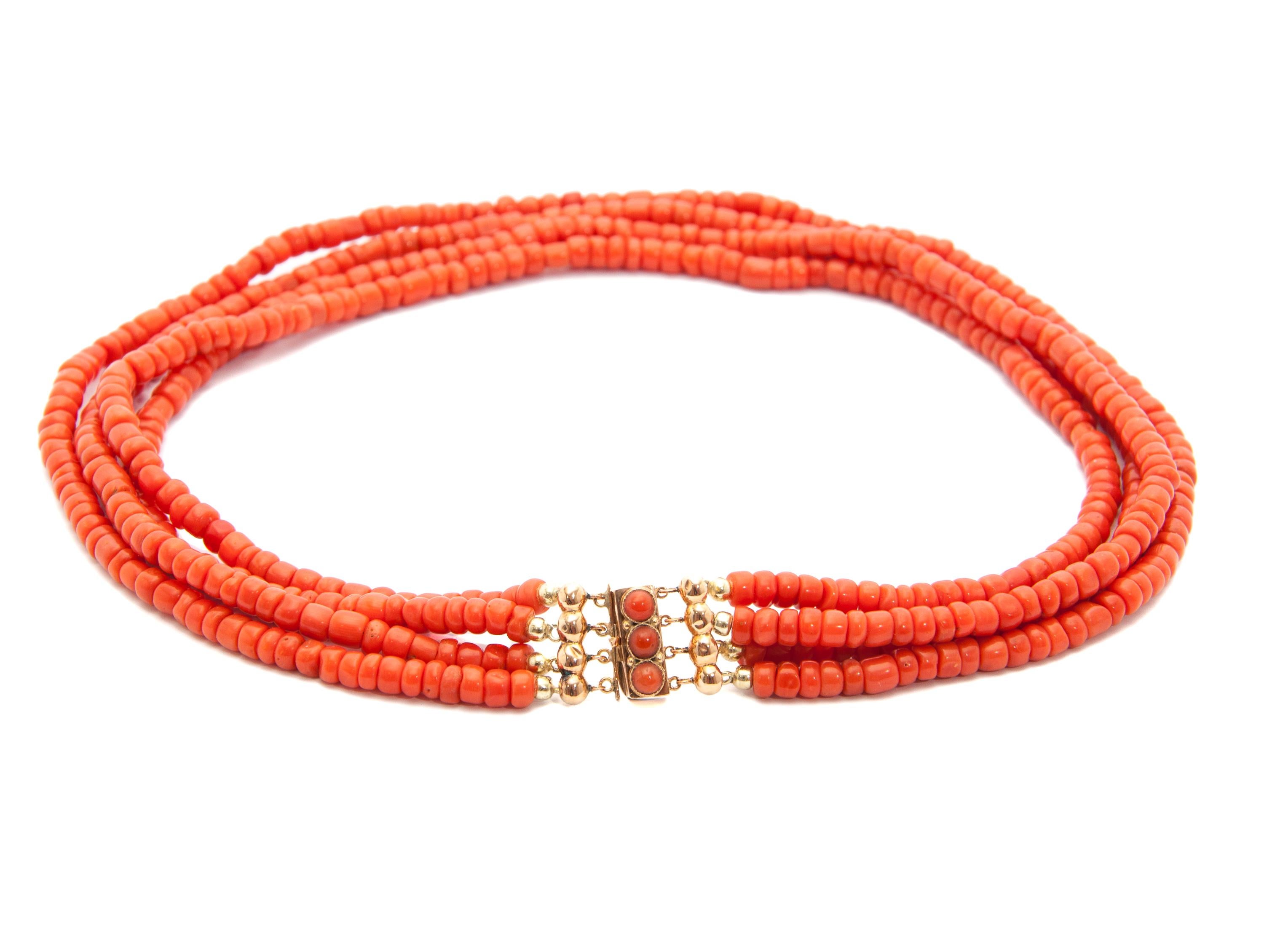 Women's Mid-Century 14 karat Gold Coral Four-Strand Beaded Necklace For Sale