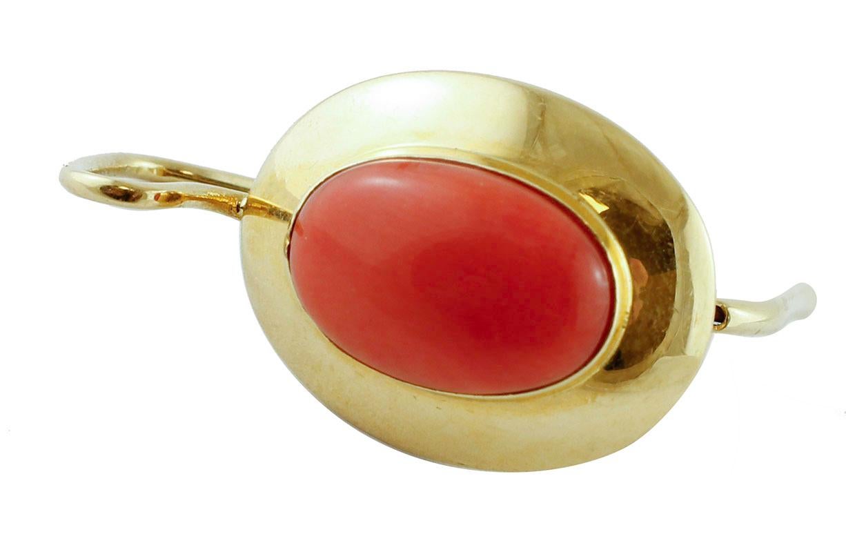 Retro Red Coral, 18 Karat Yellow Gold Classic Stud Earrings