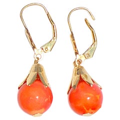 Orecchini pendenti in corallo rosso e oro giallo 14K