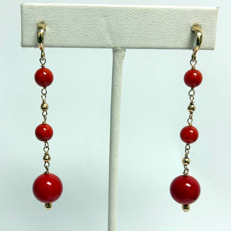 Red Coral and 14k Yellow Gold Paradizia Earrings In New Condition For Sale In Laguna Beach, CA