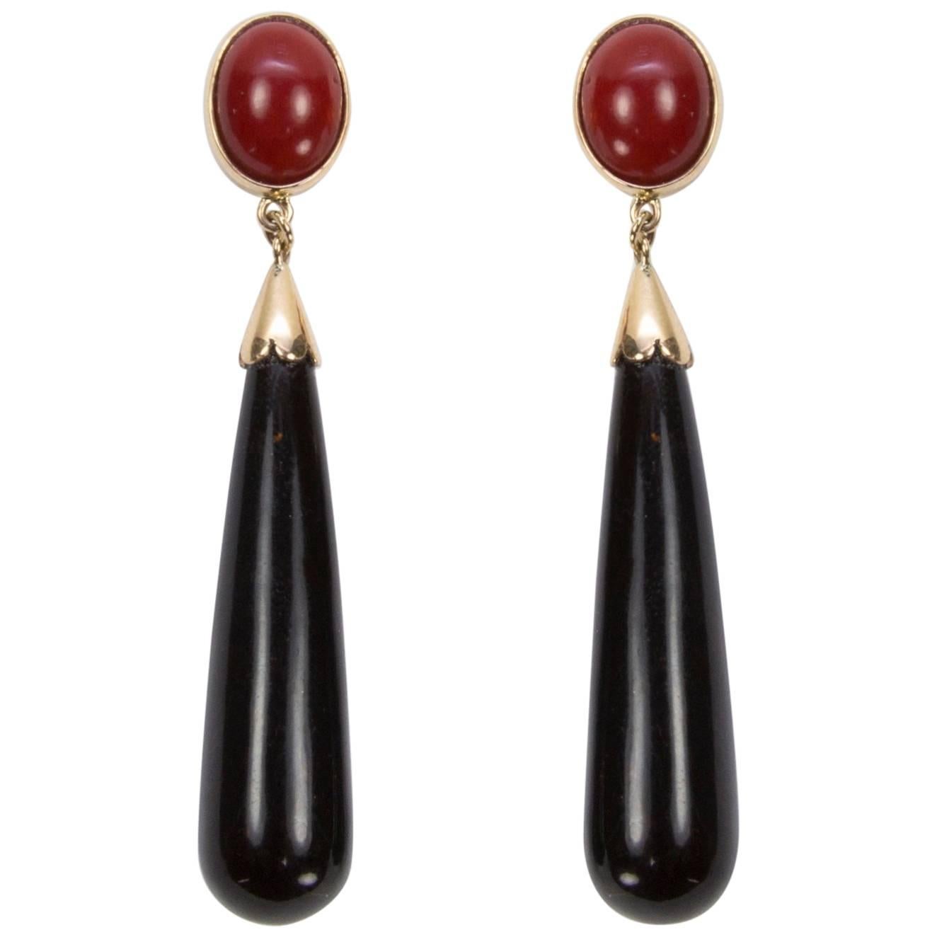 Red Coral and Black Coral Drop Gold Earrings Estate Fine Jewelry