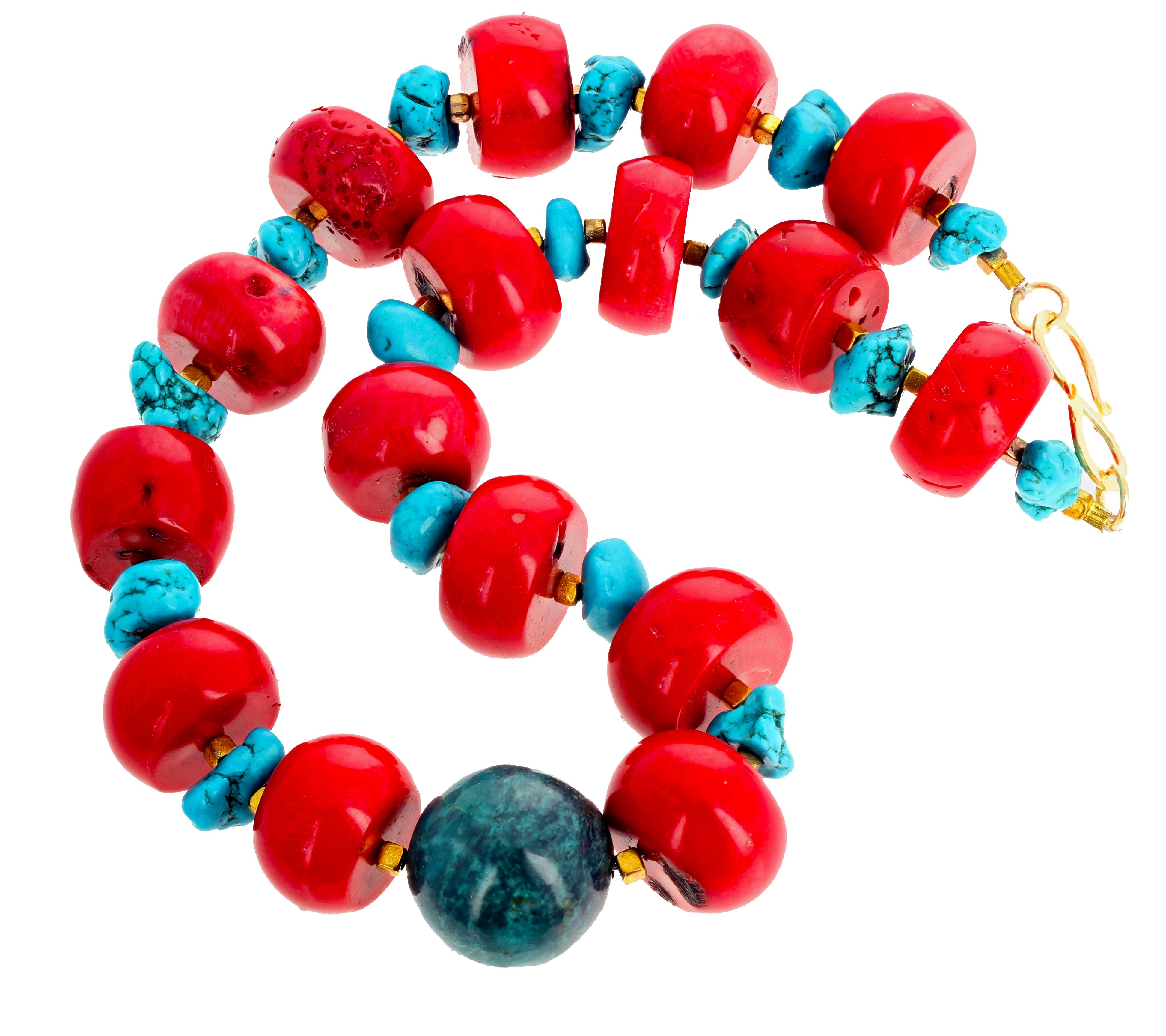da uomo o donna AJD Impressionante collana di corallo rosso enorme, magnesite blu reale e azzurrite da 18 pollici in vendita