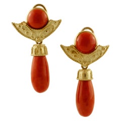 Red Coral Buttons and Drops, 18 Karat Yellow Gold Clip-On/Drop Earrings