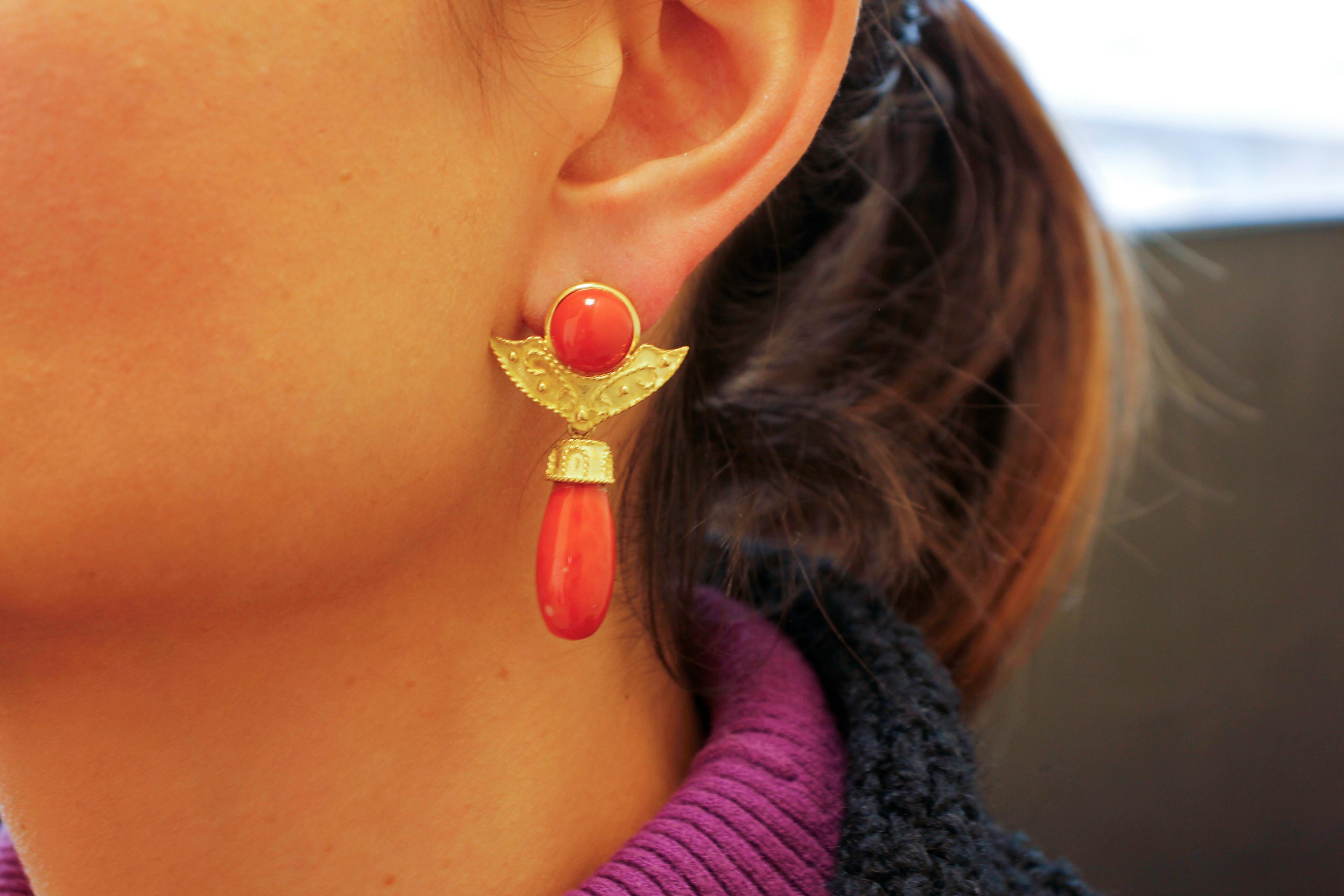 Retro Red Coral Buttons and Drops, 18 Karat Yellow Gold Clip-On/Drop Earrings For Sale
