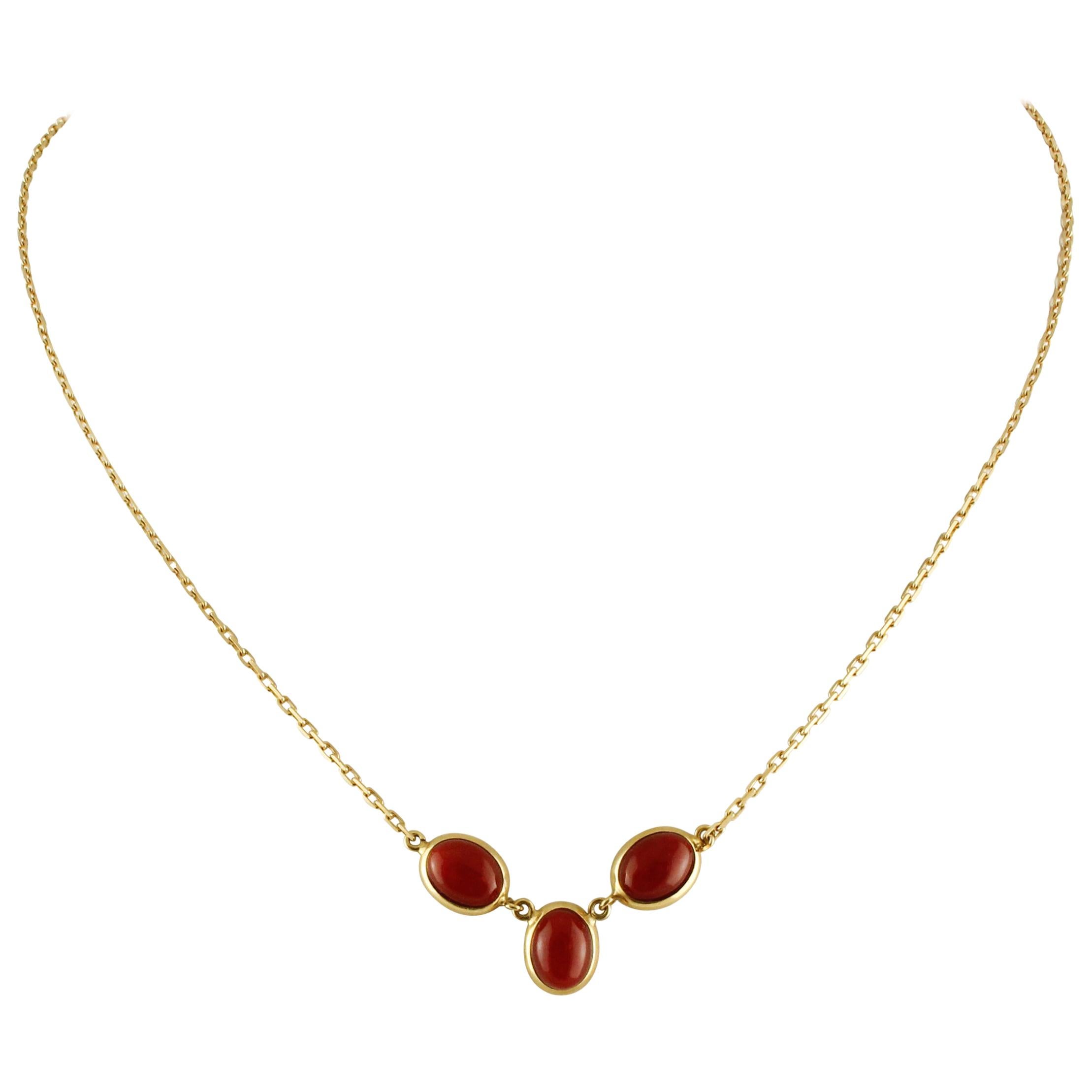 Red Coral Buttons Yellow Gold Pendant Necklace