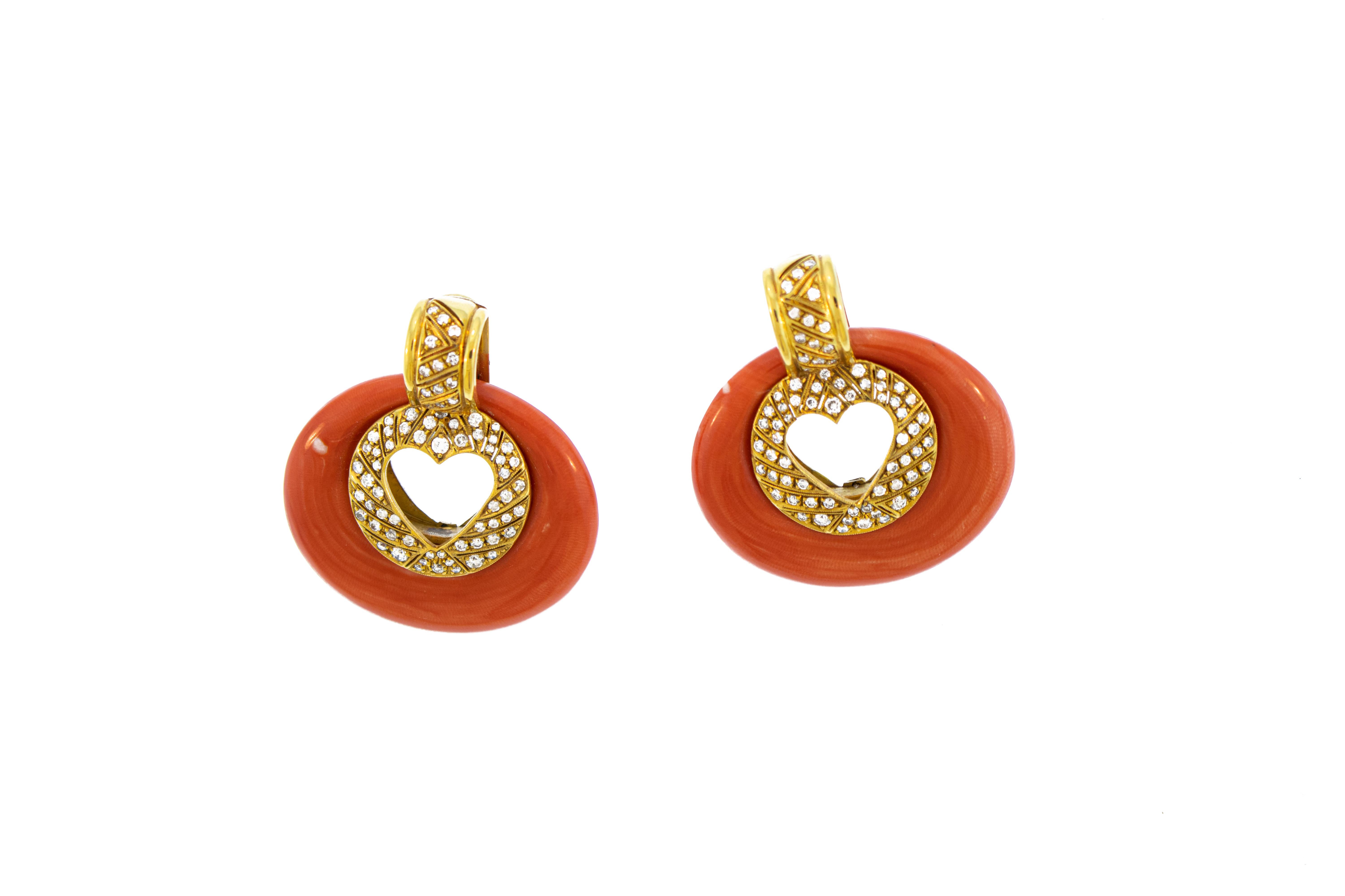 Rote Koralle Diamant 18 Karat Gold Creole-Ohrringe Damen im Angebot