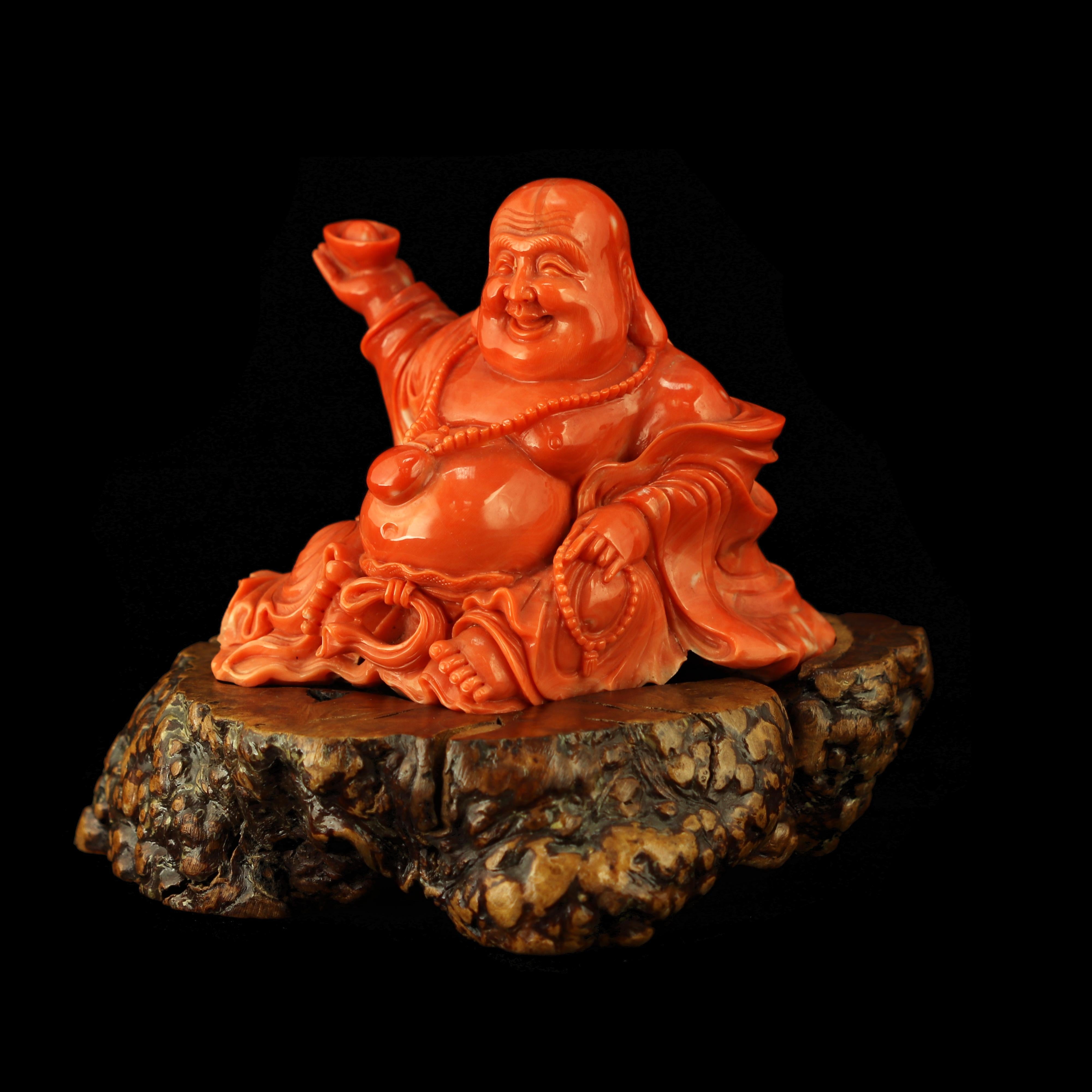 Red Coral Natural Laughing Buddha Carved Asian Decorative Art Statue Sculpture In Excellent Condition For Sale In Milano, IT