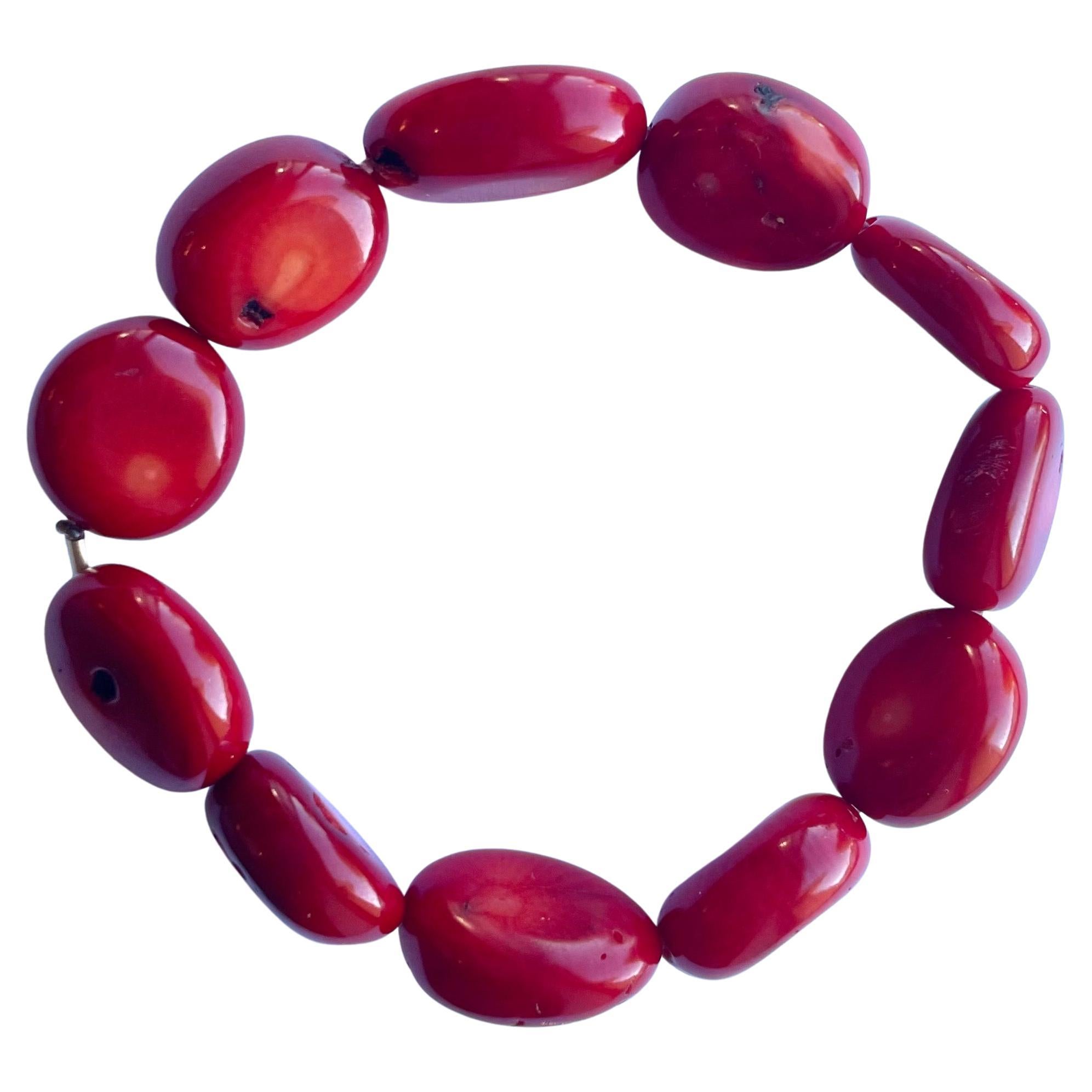Description
Coral nugget stretchy bracelet.
Item # B1280. 
Buy more than 1 to stack your bracelets for a more exquisite look.

Materials and Weight
Coral 161 carats, 14mm, nugget shape.

Dimensions
Size 7 inches.

Made in Newport Beach, California.