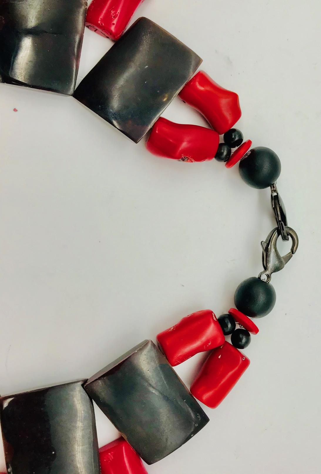 Contemporary Red Coral , Pacific Pinna, Chocker , Statement Necklace, by Sylvia Gottwald For Sale