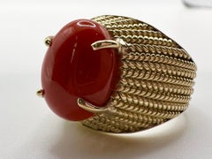 Anello di corallo rosso Vergano Estate Raro ritrovamento Anello personalizzato non colorato con corallo grande 18k