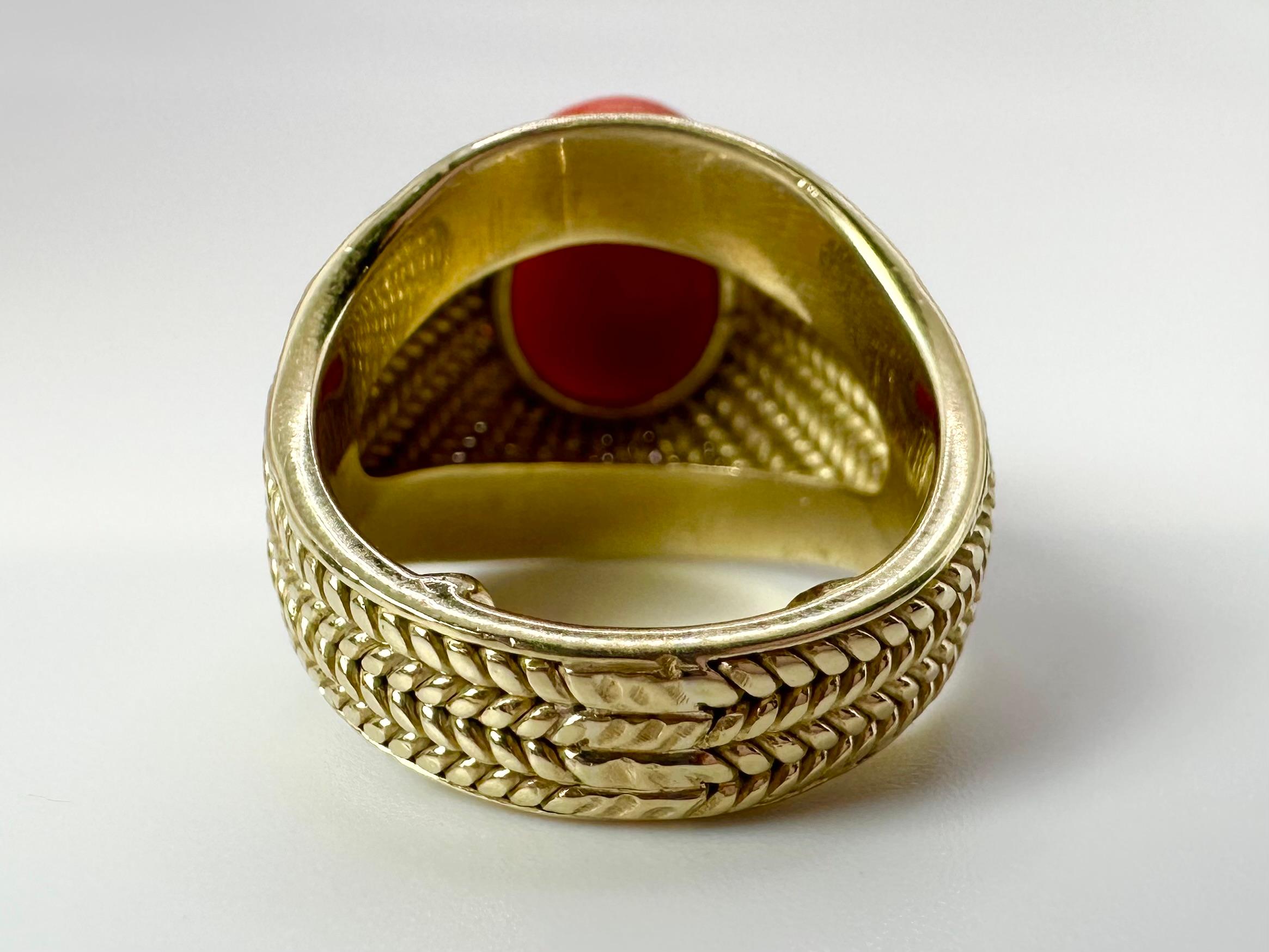 Roter Korallenring VERGANO Nachlass SELTEN FIND undyed maßgefertigt Ring mit großer Koralle 18KT (Ovalschliff)
