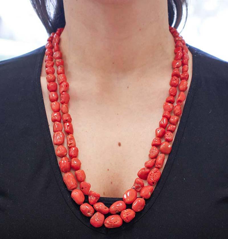Collier multibrins en corail rouge, diamants, or rose et argent Pour femmes en vente